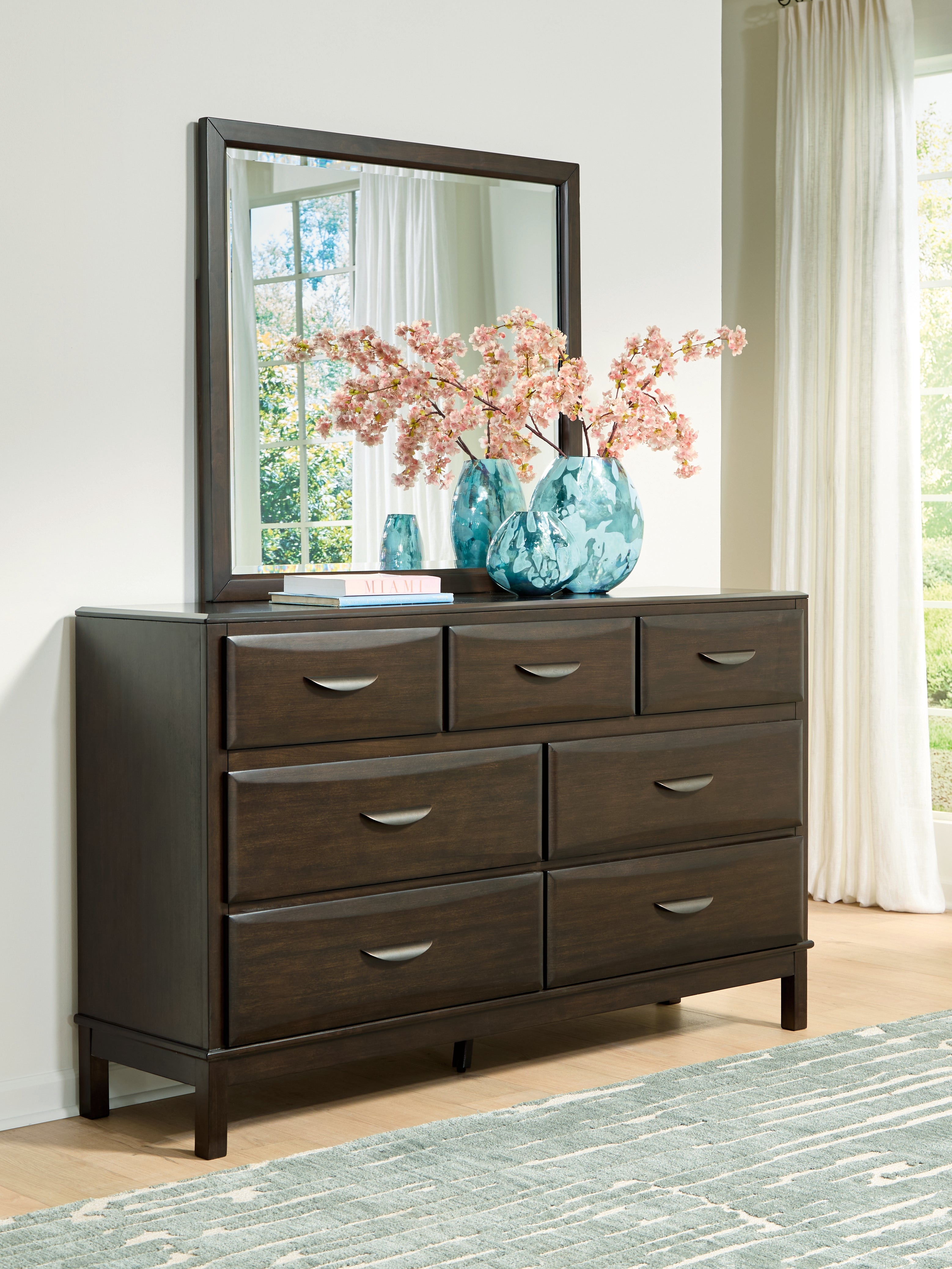 Tampa Furniture Outlet Lutz - Ashley Furniture - Vanmore Bedroom - Dresser and Mirror / Dark Brown - B479B1