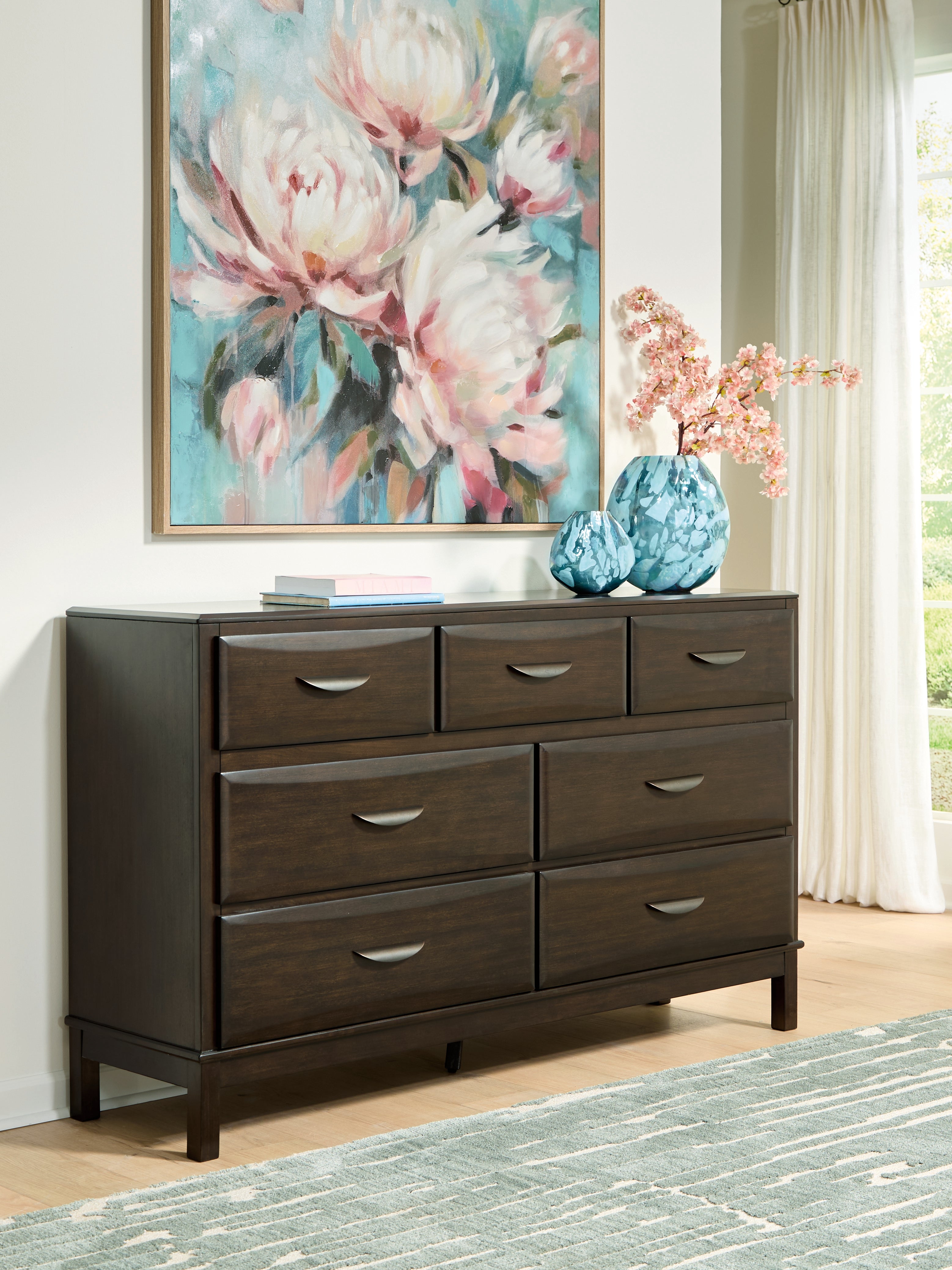 Tampa Furniture Outlet Lutz - Ashley Furniture - Vanmore Bedroom - Dresser / Dark Brown - B479-31