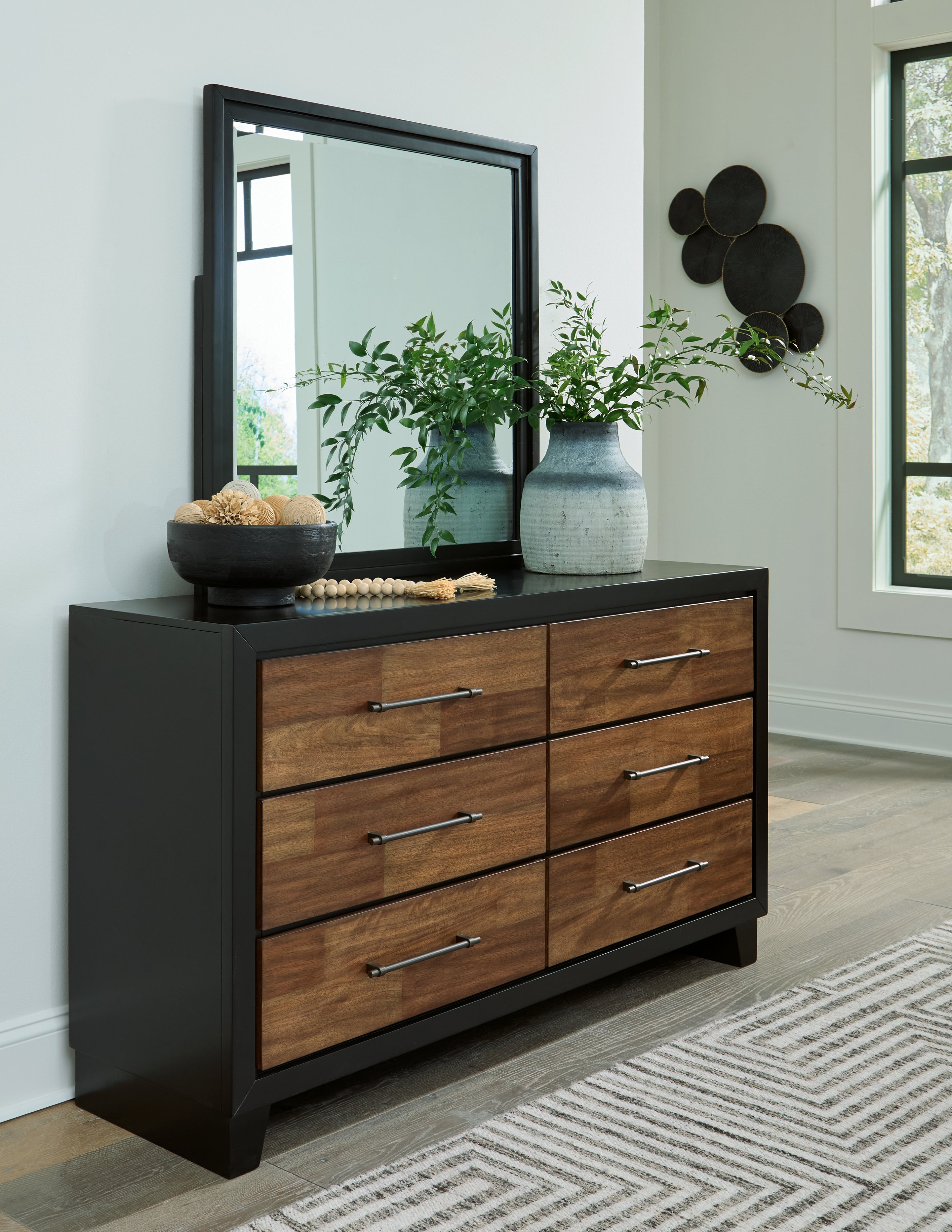 Tampa Furniture Outlet Lutz - Ashley Furniture - Kraeburn Bedroom - Dresser and Mirror / Brown/Black - B496B1
