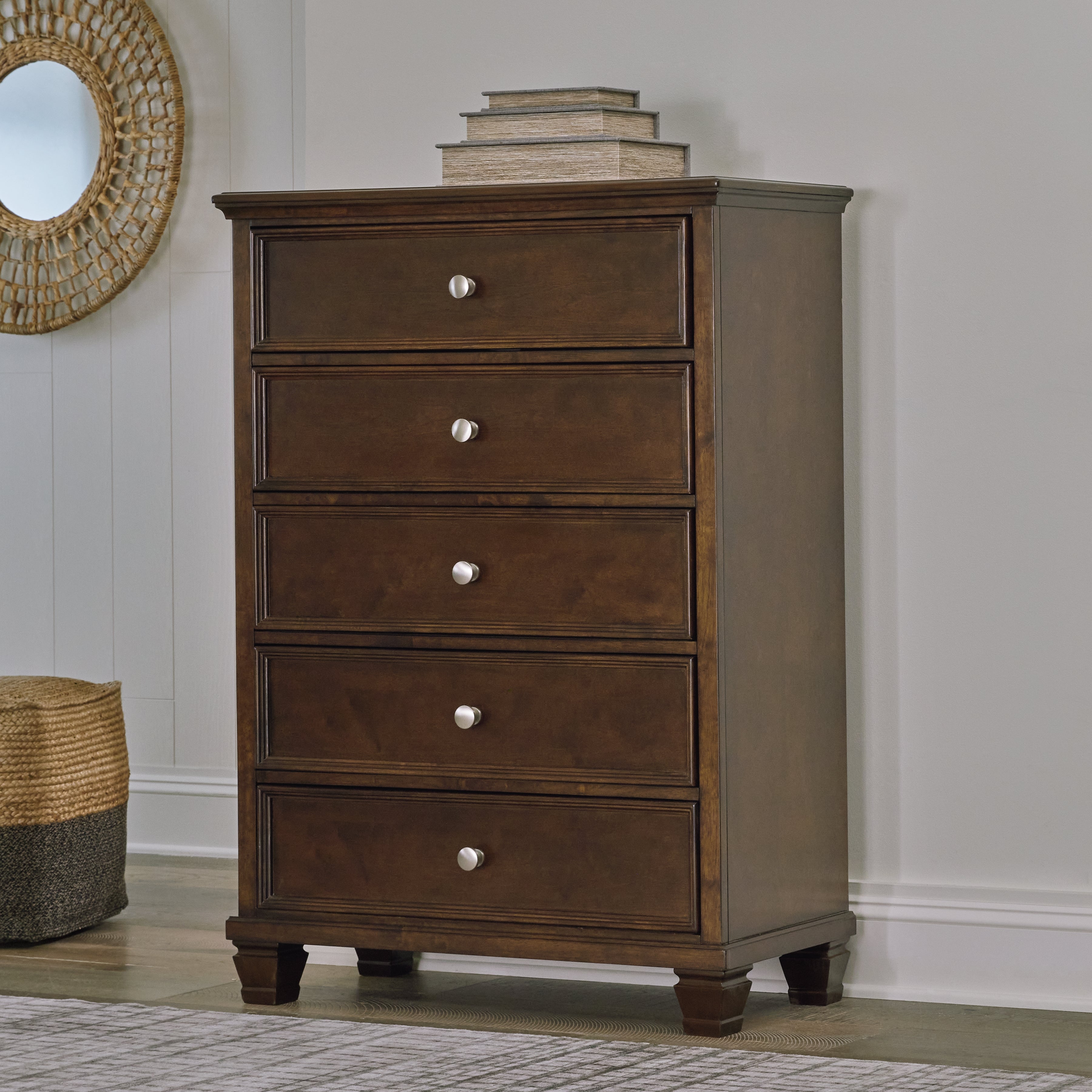 Tampa Furniture Outlet Lutz - Ashley Furniture - Danabrin Bedroom - Five Drawer Chest / Brown - B685-46