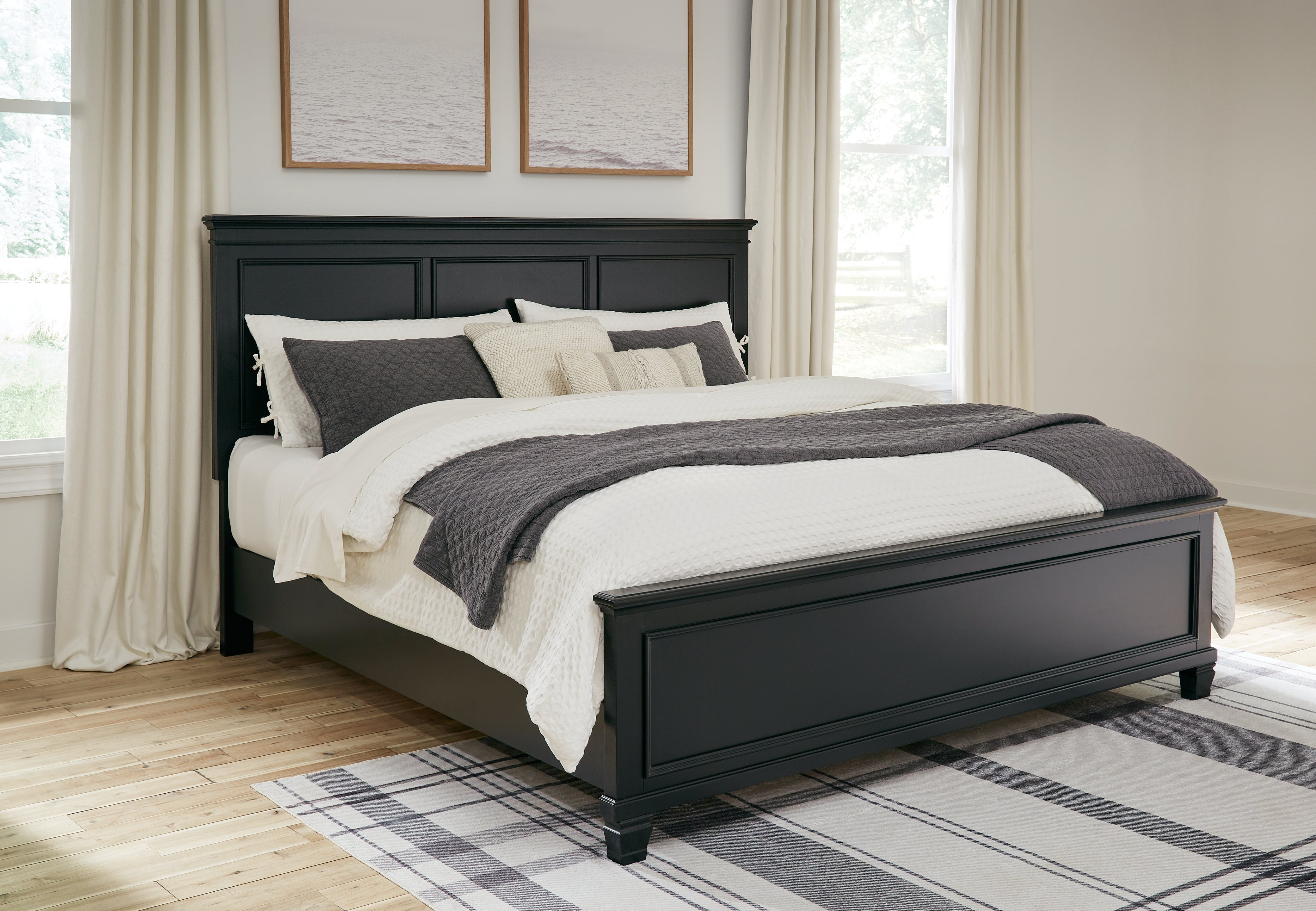 Tampa Furniture Outlet Lutz - Ashley Furniture - Lanolee Bedroom - King Panel Bed / Black - B687B8