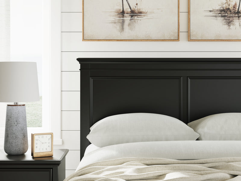 Tampa Furniture Outlet Lutz - Ashley Furniture - Lanolee Bedroom - Full Panel Storage Bed / Black - B687B22