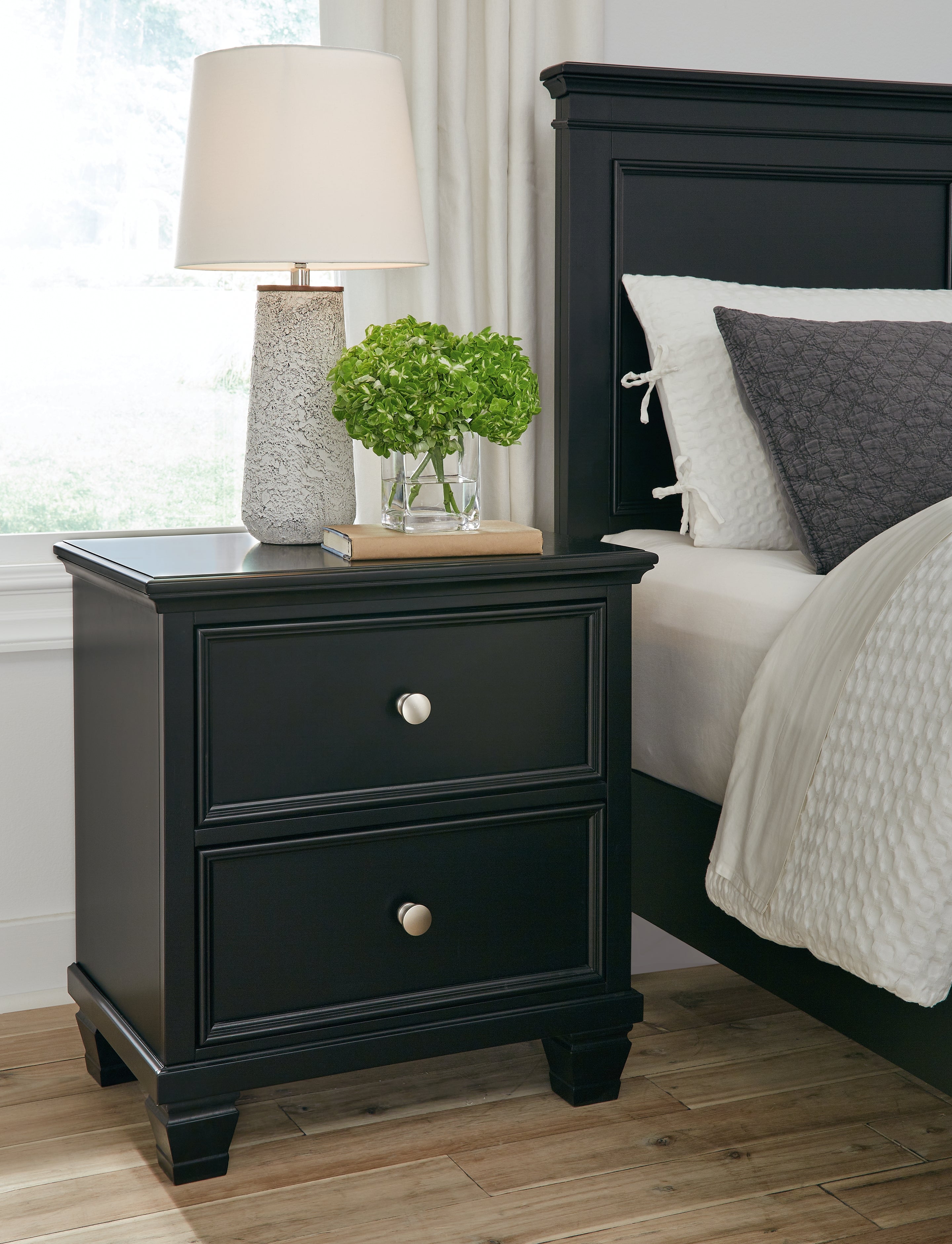 Tampa Furniture Outlet Lutz - Ashley Furniture - Lanolee Bedroom - Two Drawer Night Stand / Black - B687-92