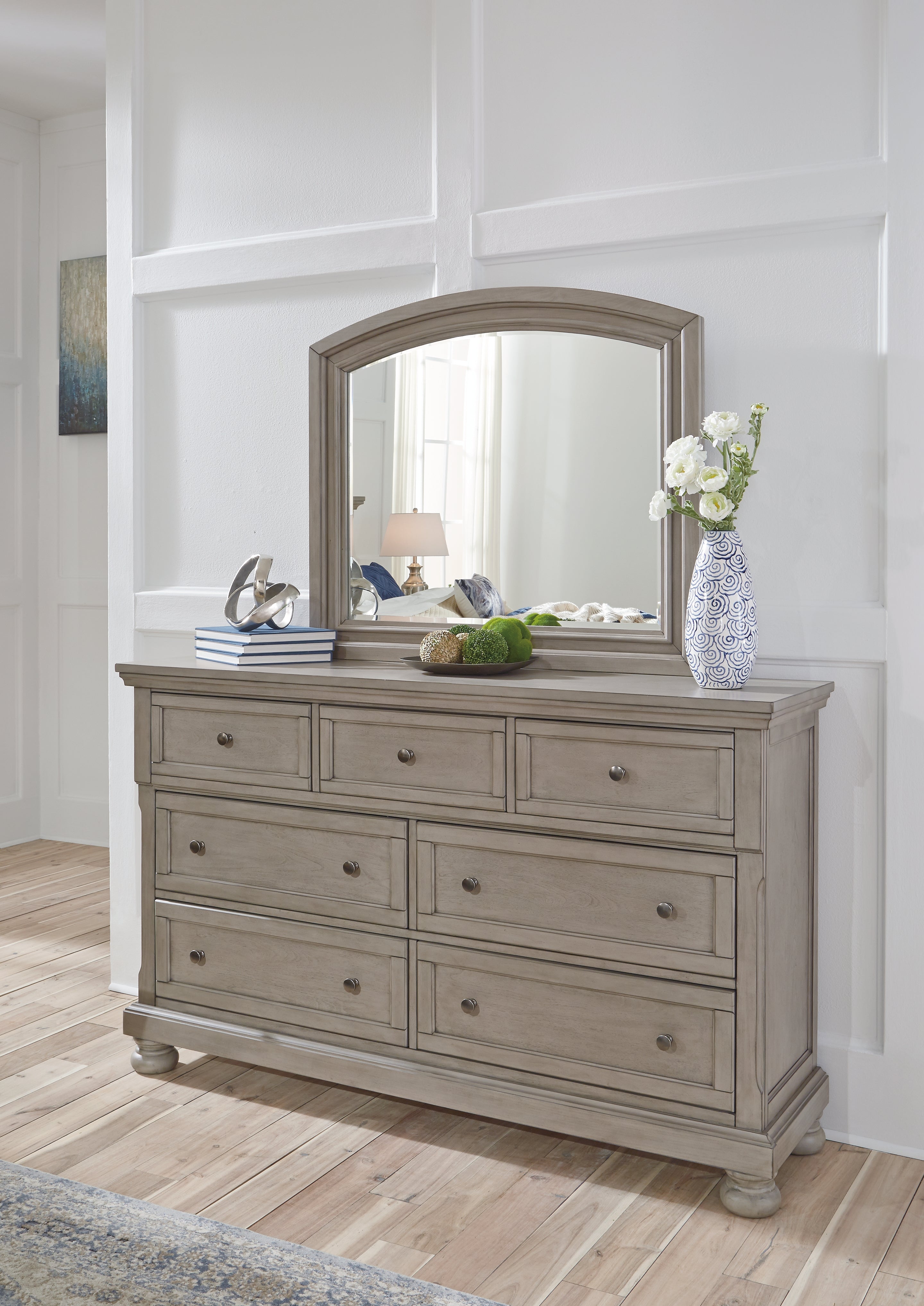 Tampa Furniture Outlet Lutz - Ashley Furniture - Lettner Bedroom - Dresser and Mirror / Light Gray - B733B1