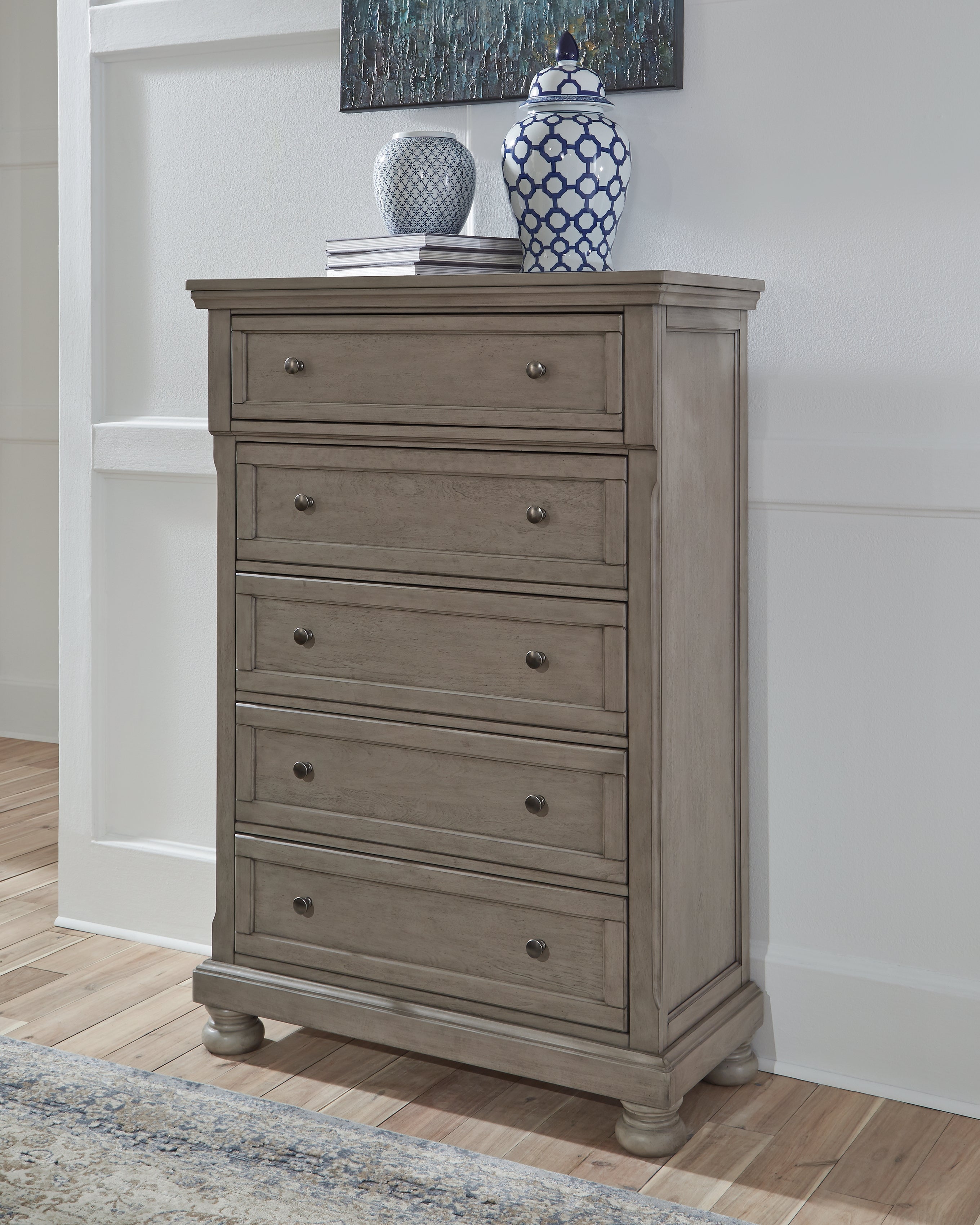 Tampa Furniture Outlet Lutz - Ashley Furniture - Lettner Bedroom - Five Drawer Chest / Light Gray - B733-46