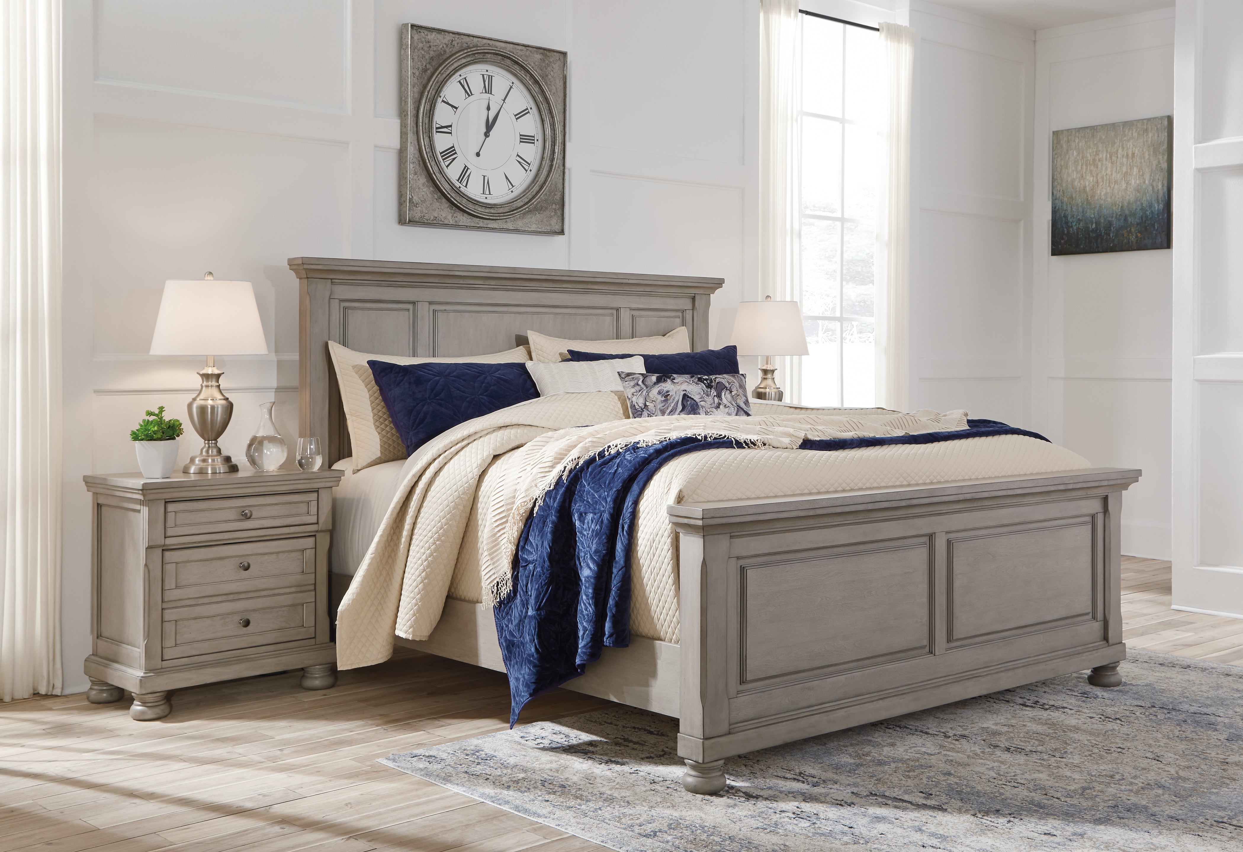 Tampa Furniture Outlet Lutz - Ashley Furniture - Lettner Bedroom - King Panel Bed / Light Gray - B733B6