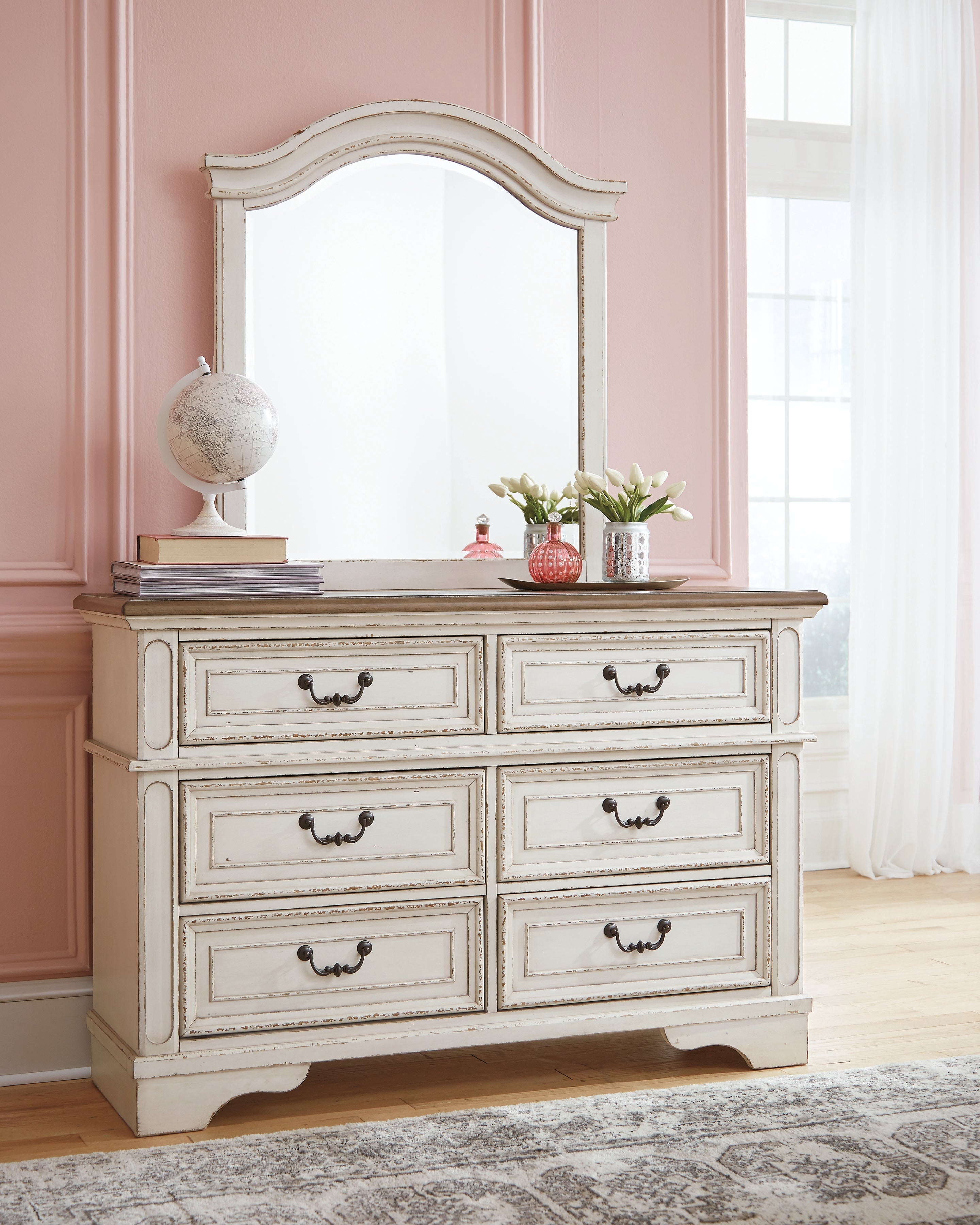 Tampa Furniture Outlet Lutz - Ashley Furniture - Realyn Bedroom - Dresser and Mirror / Chipped White - B743B12