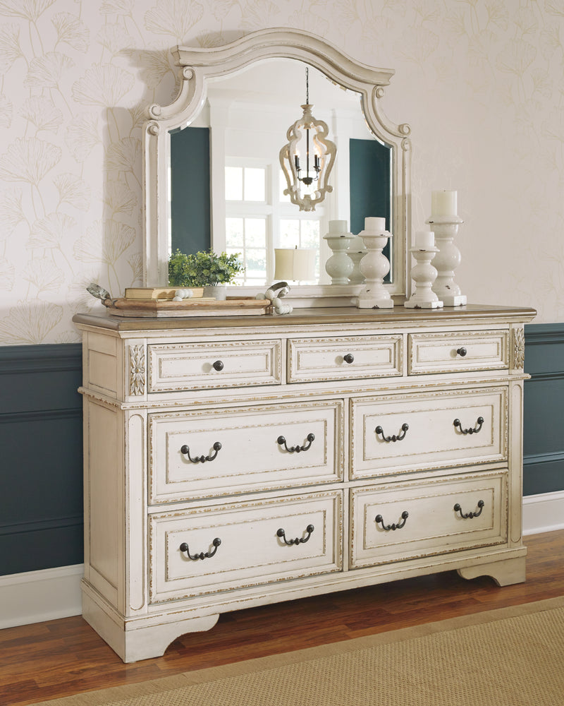 Tampa Furniture Outlet Lutz - Ashley Furniture - Realyn Bedroom - Dresser and Mirror / Two-tone - B743B1