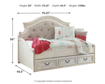 Realyn Bedroom