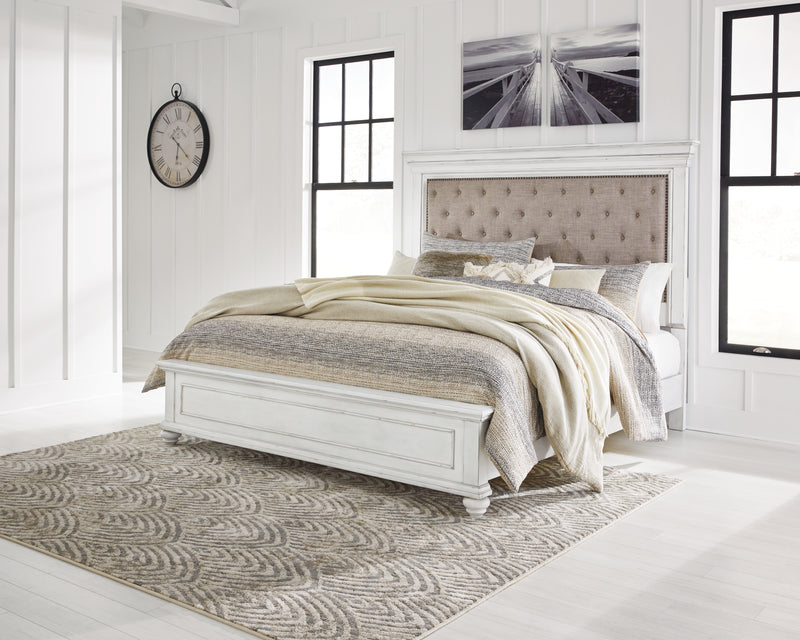 Tampa Furniture Outlet Lutz - Ashley Furniture - Kanwyn Bedroom - King Panel Bed / Whitewash - B777B10