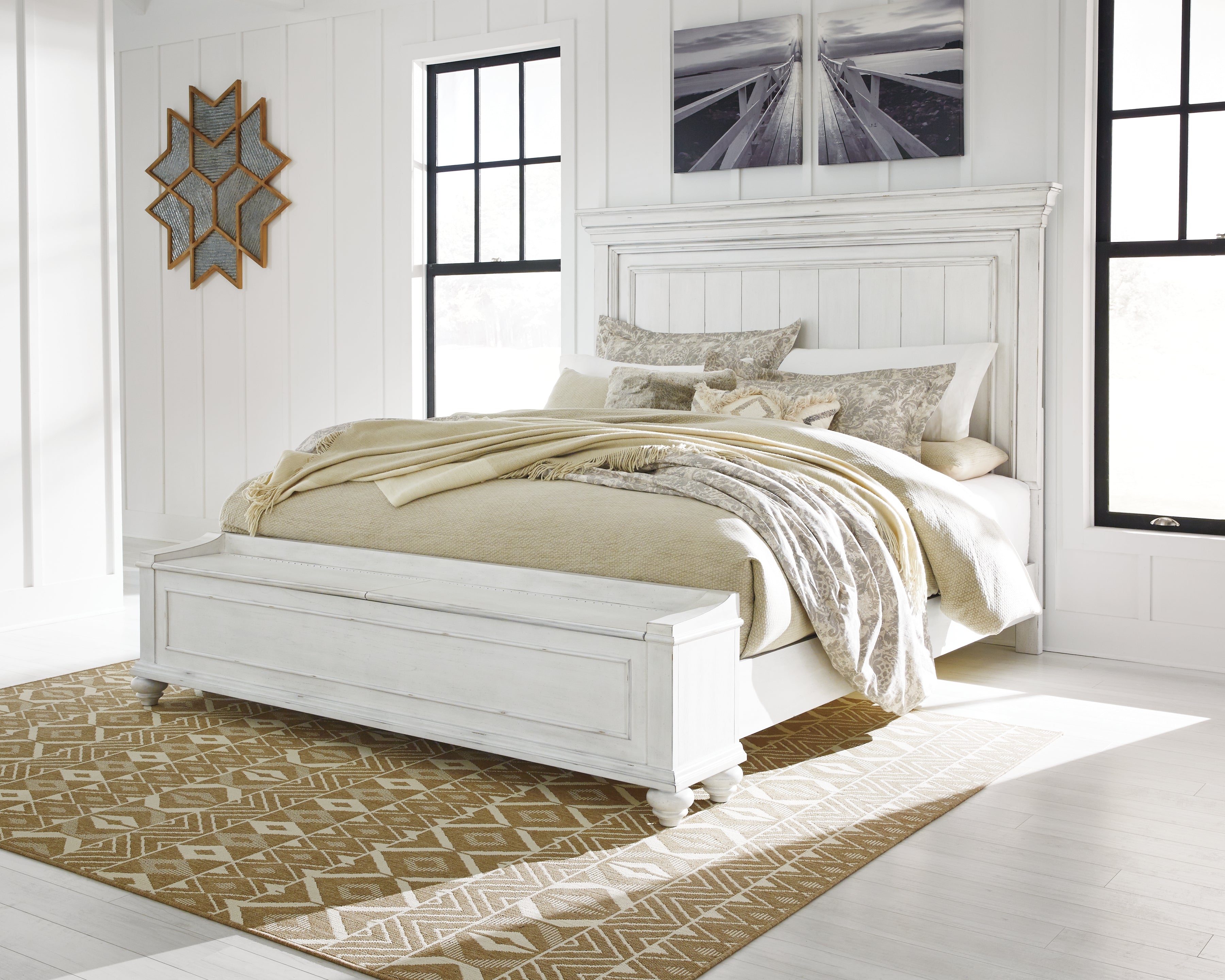 Tampa Furniture Outlet Lutz - Ashley Furniture - Kanwyn Bedroom - King Panel Bed with Storage Bench / Whitewash - B777B9