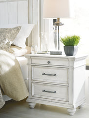 Tampa Furniture Outlet Lutz - Ashley Furniture - Kanwyn Bedroom - Three Drawer Night Stand / Whitewash - B777-93