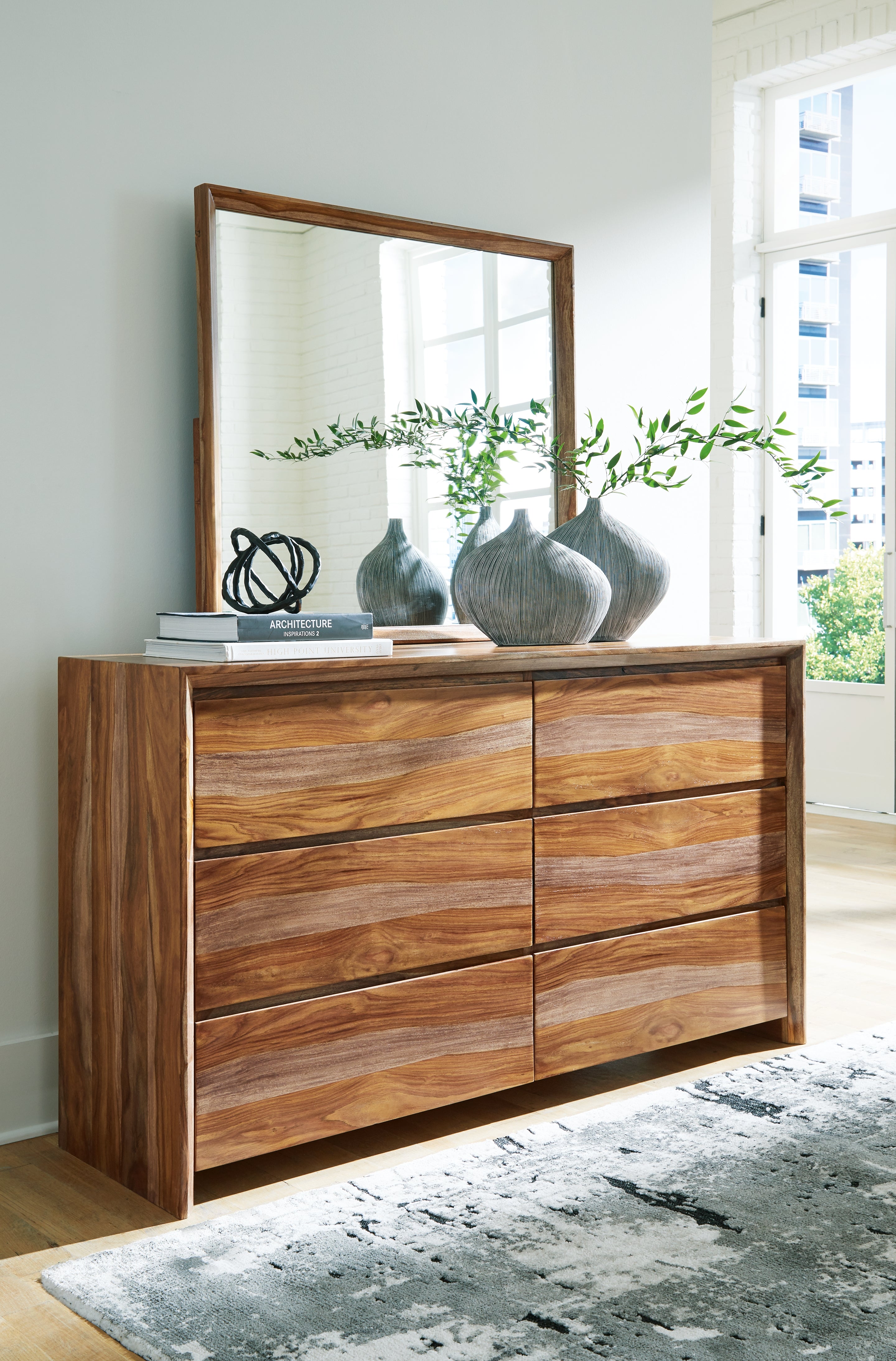 Tampa Furniture Outlet Lutz - Ashley Furniture - Dressonni Bedroom - Dresser and Mirror / Brown - B790B1