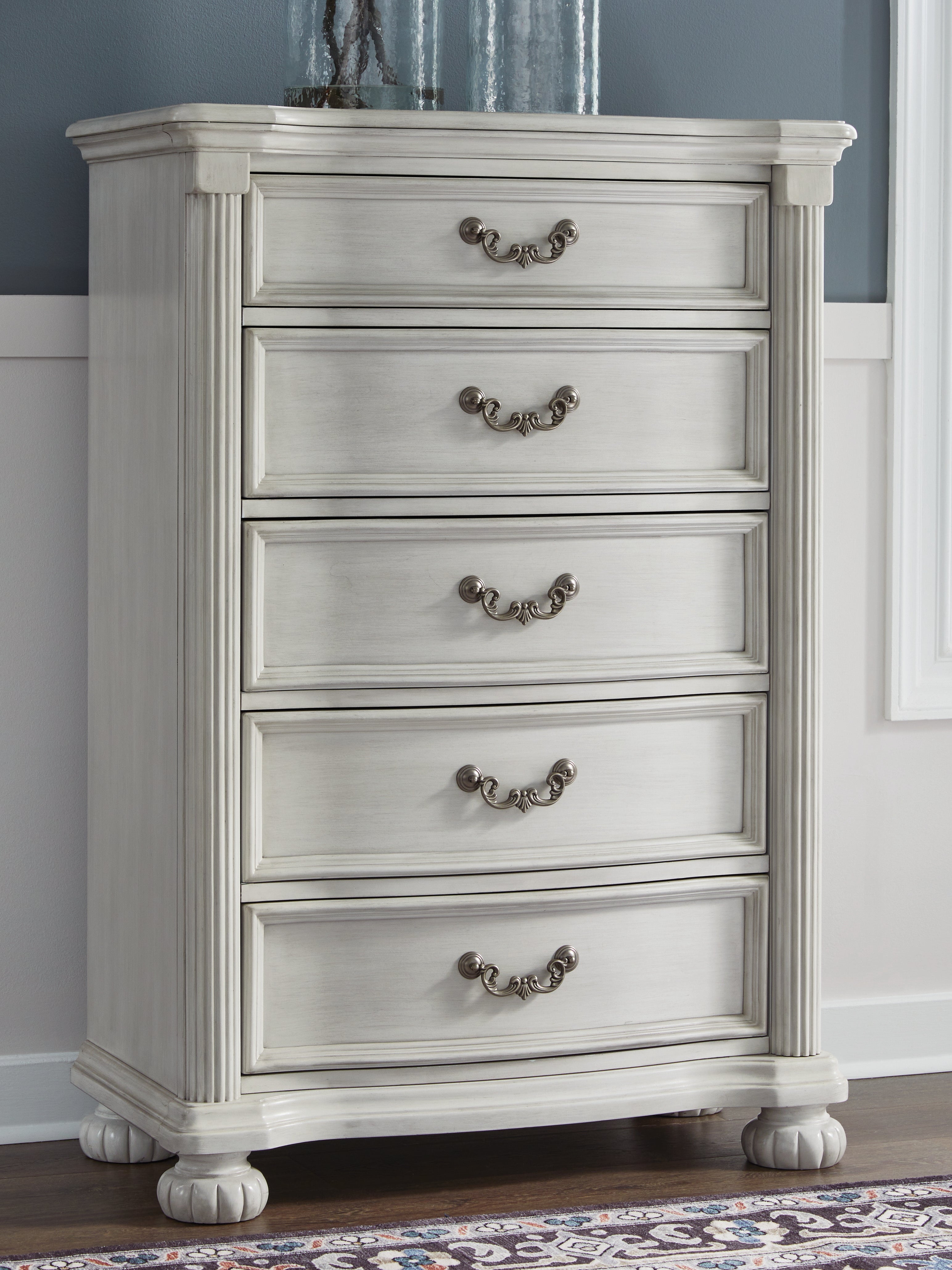 Tampa Furniture Outlet Lutz - Ashley Furniture - Montelaine Bedroom - Five Drawer Chest / Antique White - B795-46