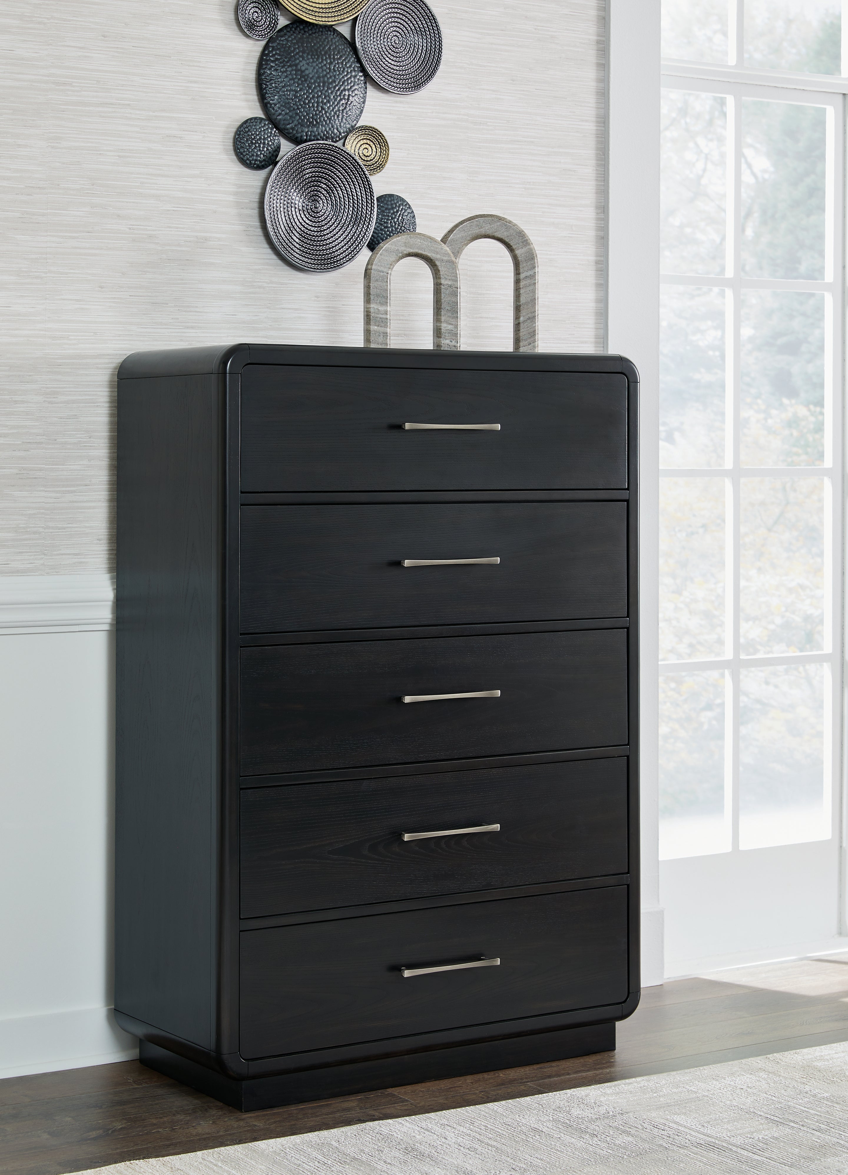 Tampa Furniture Outlet Lutz - Ashley Furniture - Rowanbeck Bedroom - Five Drawer Chest / Black - B821-46