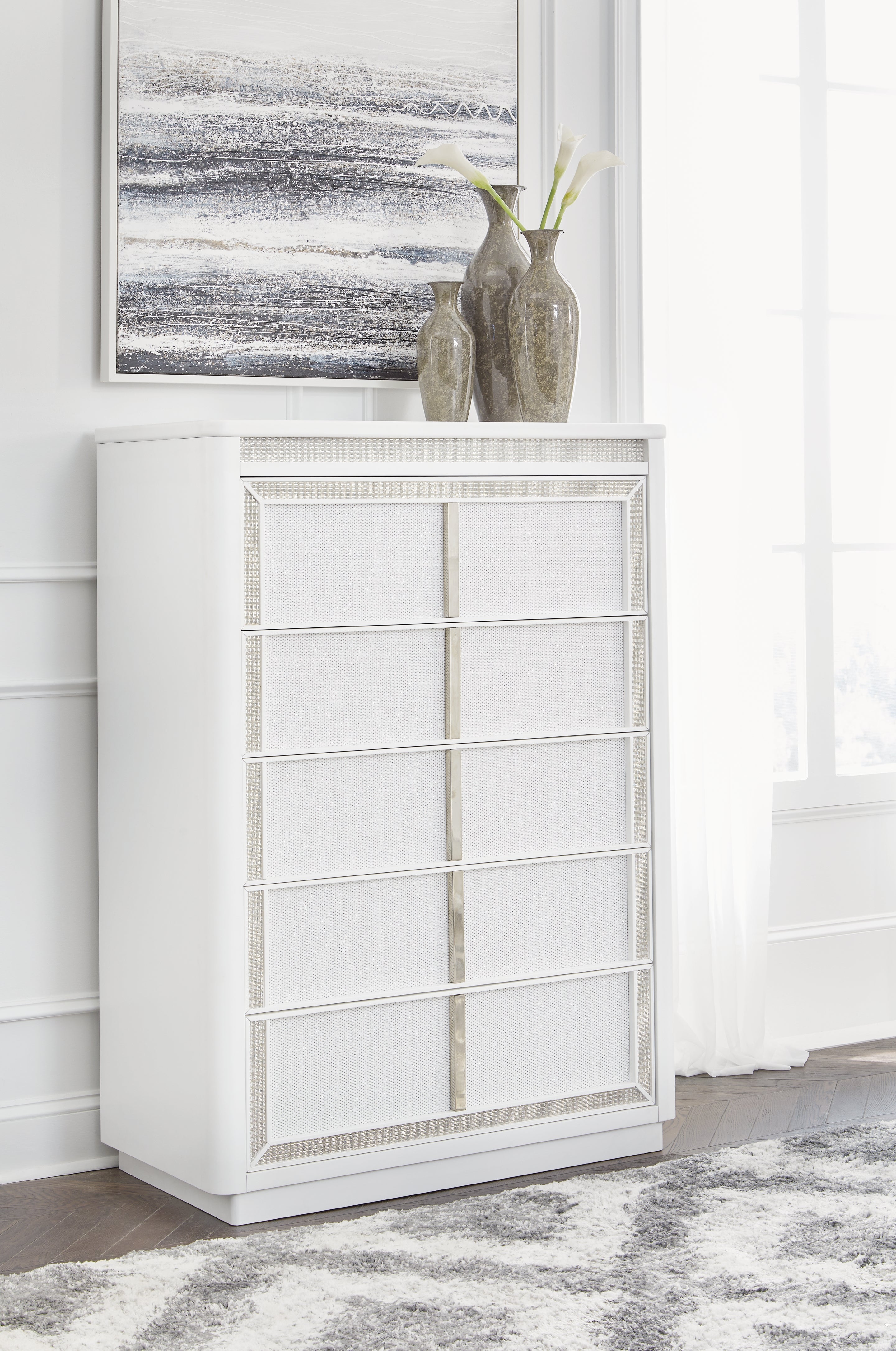 Tampa Furniture Outlet Lutz - Ashley Furniture - Chalanna Bedroom - Five Drawer Chest / White - B822-46