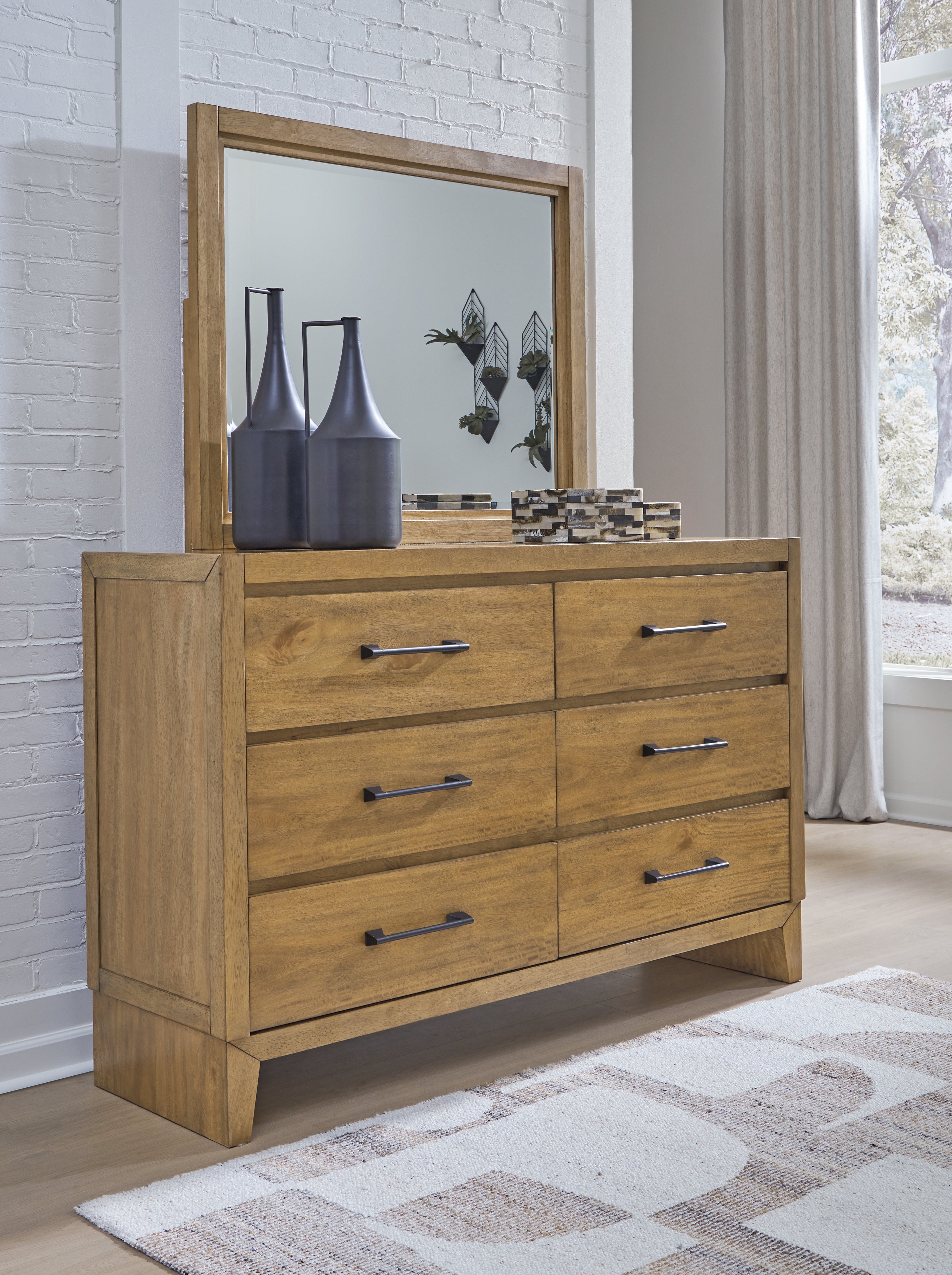 Tampa Furniture Outlet Lutz - Ashley Furniture - Sherbana Bedroom - Dresser and Mirror / Light Brown - B833B1