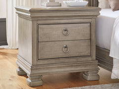 Tampa Furniture Outlet Lutz - Ashley Furniture - Lexorne Bedroom - Three Drawer Night Stand / Gray - B924-93