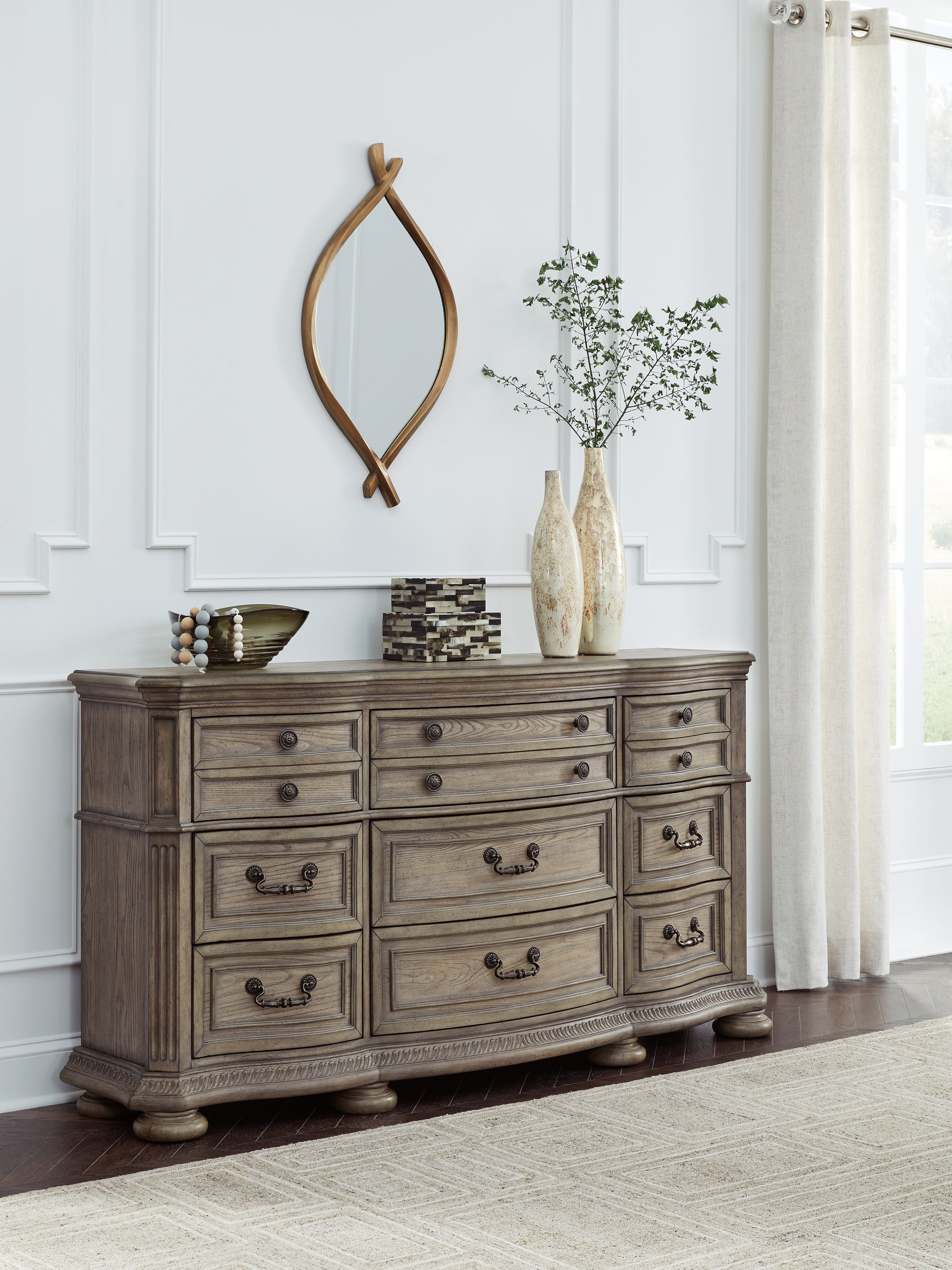 Tampa Furniture Outlet Lutz - Ashley Furniture - Ardenfield Bedroom - Dresser / Light Brown - B944-31