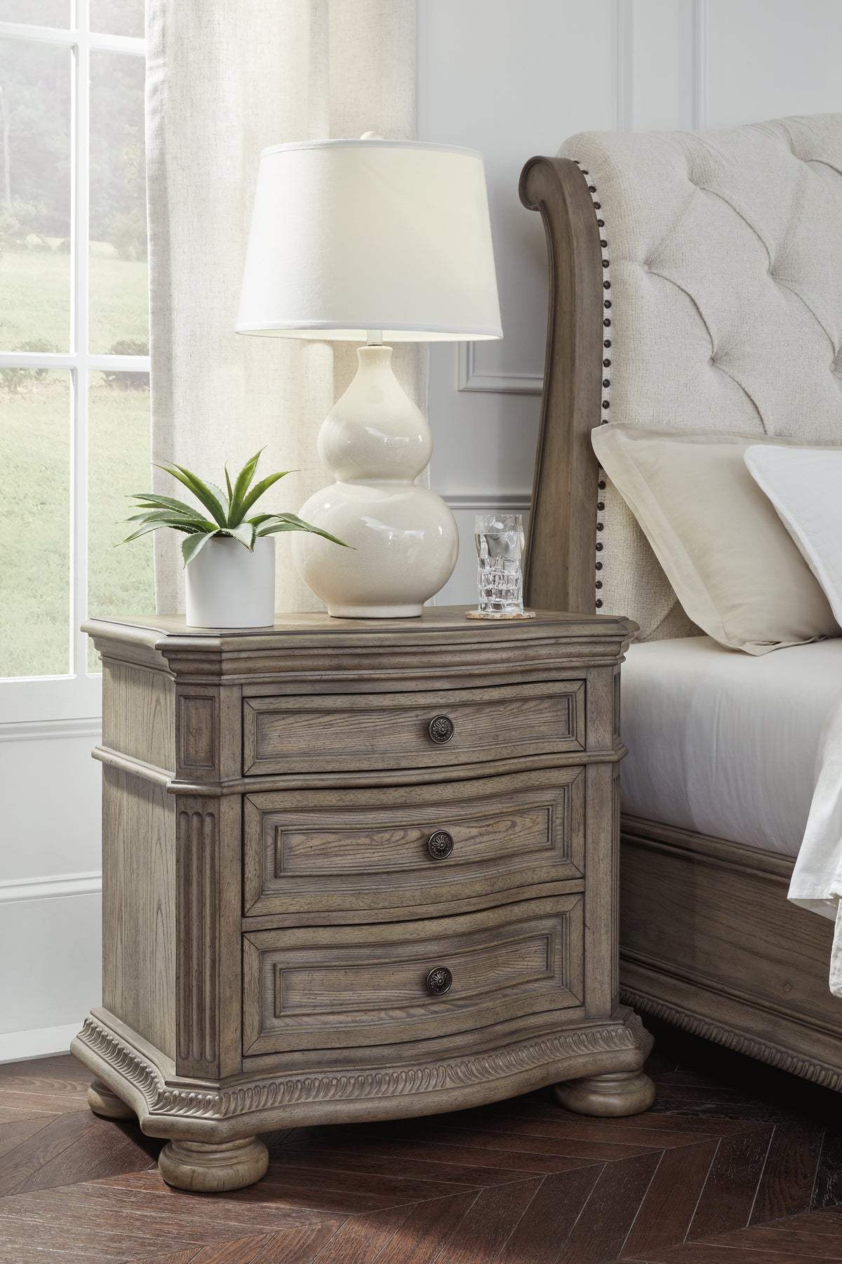 Tampa Furniture Outlet Lutz - Ashley Furniture - Ardenfield Bedroom - Three Drawer Night Stand / Light Brown - B944-93