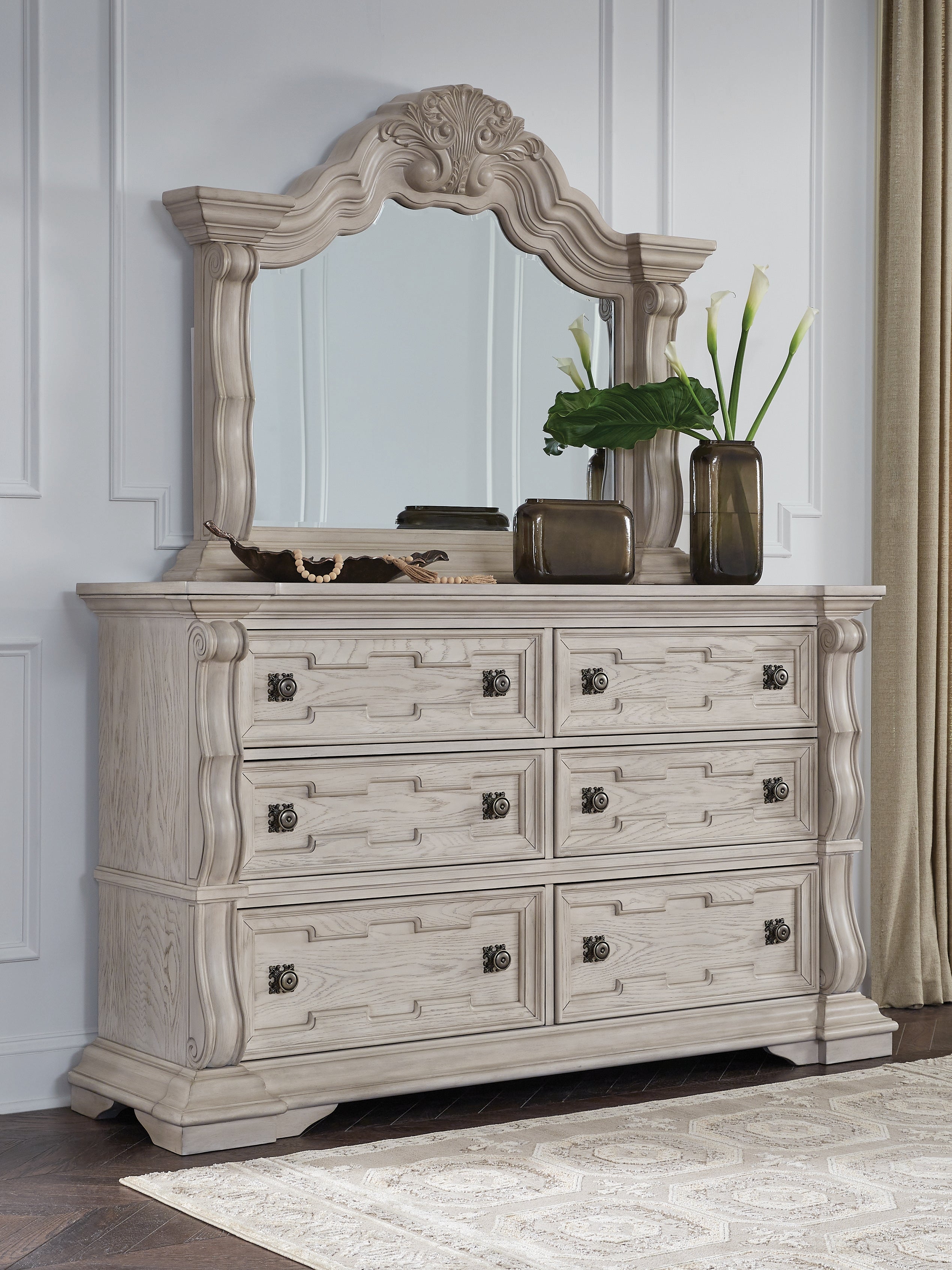 Tampa Furniture Outlet Lutz - Ashley Furniture - Bruchandi Bedroom - Dresser and Mirror - PCB948B1