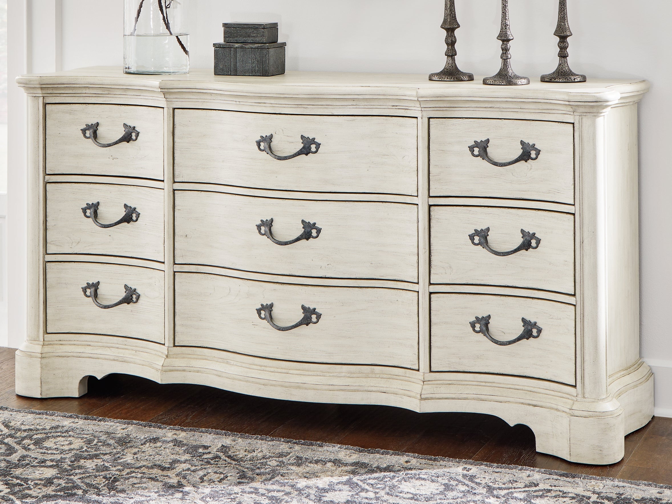 Tampa Furniture Outlet Lutz - Ashley Furniture - Arlendyne Bedroom - Dresser / Antique White - B980-31