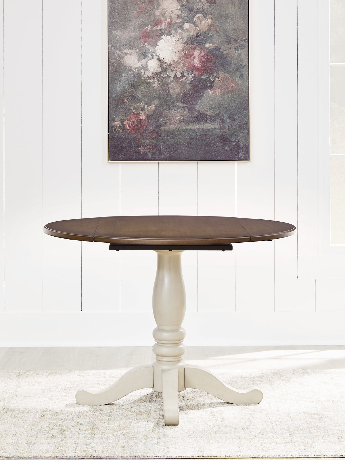 Tampa Furniture Outlet Lutz - Ashley Furniture - Wirloni Dining Room - Round DRM Drop Leaf Table - PCD616-15