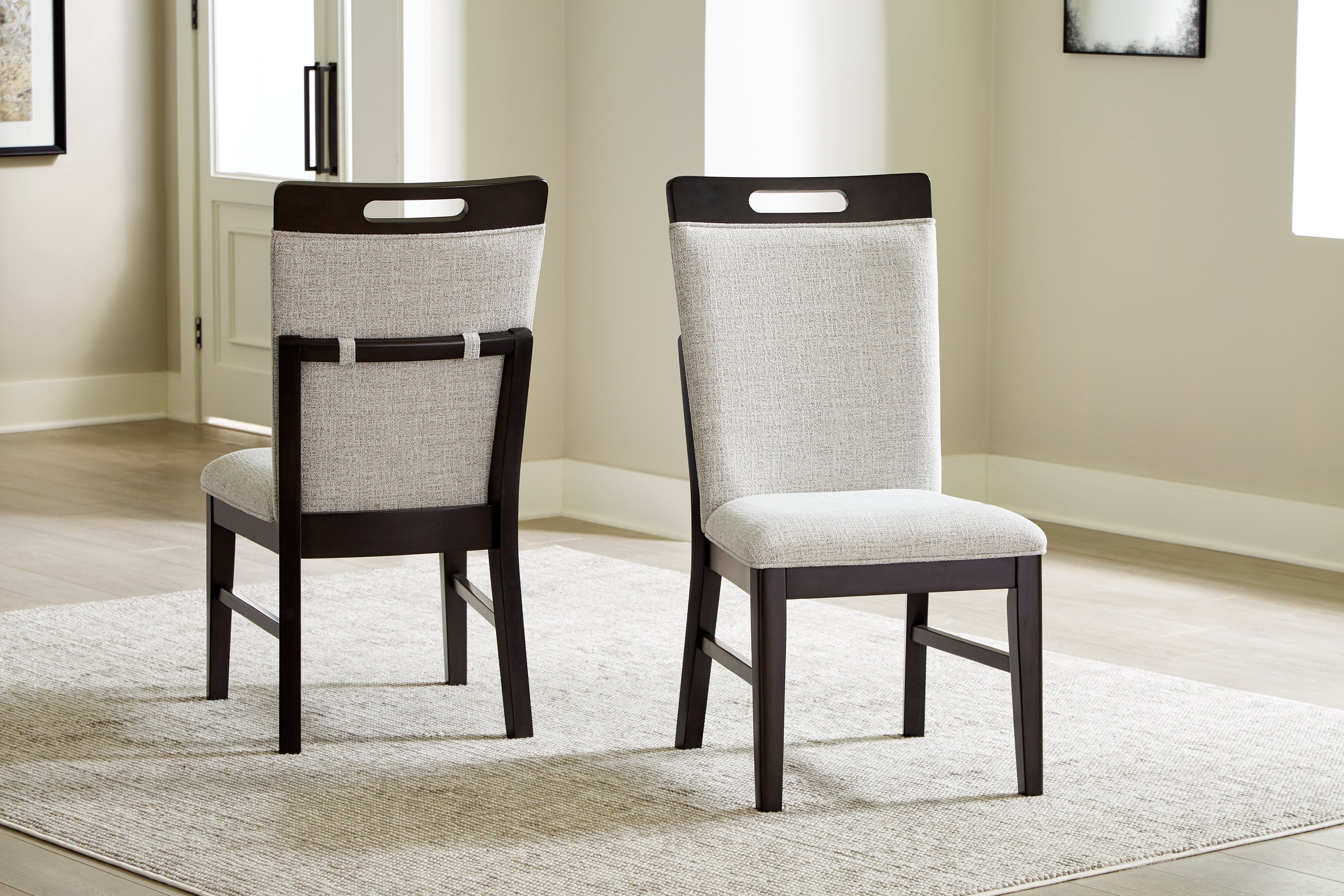 Tampa Furniture Outlet Lutz - Ashley Furniture - Neymorton Dining Room - Dining Chair (Set of 2) / Dark Grayish Brown - D618-01X2