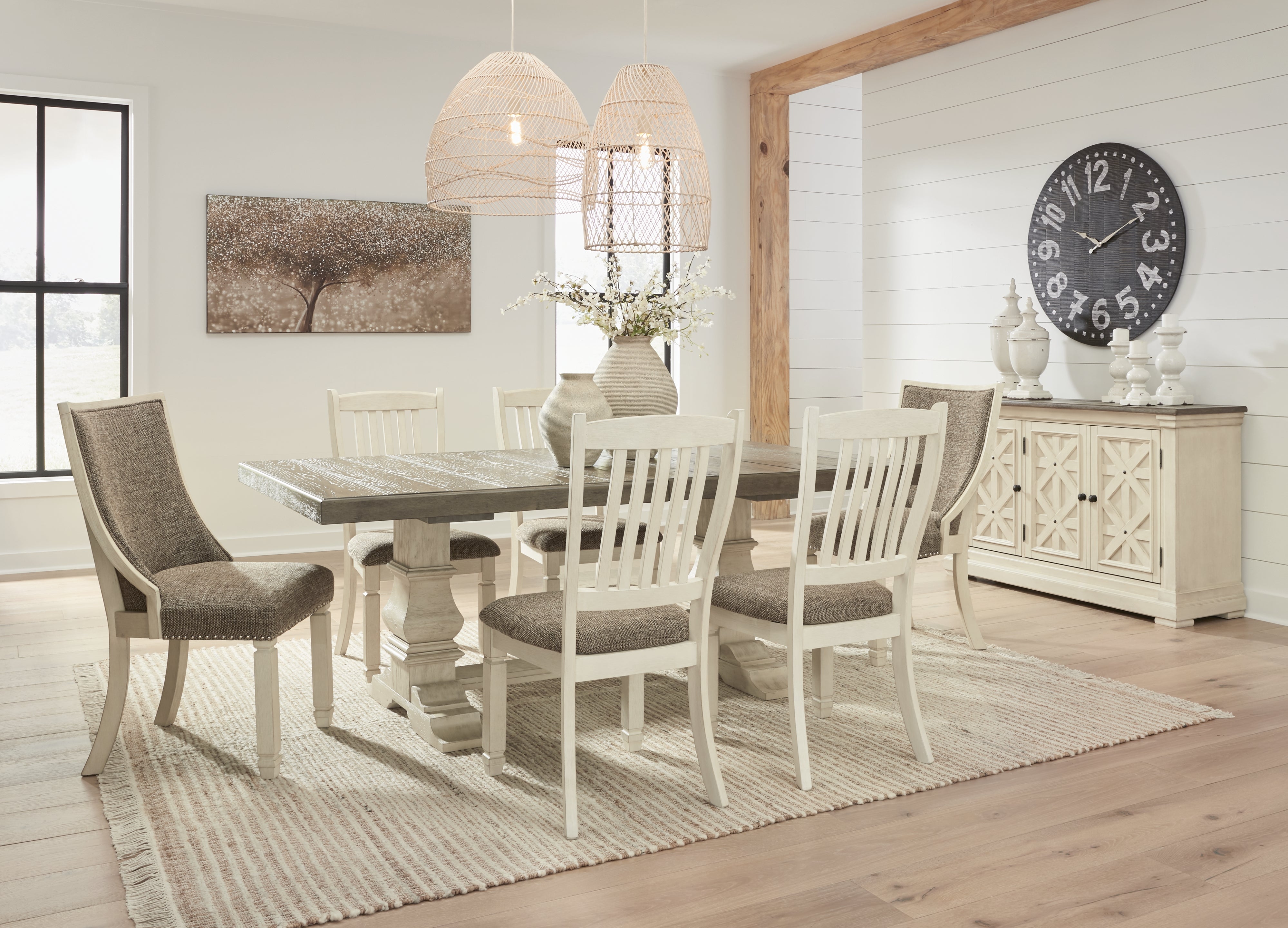 Tampa Furniture Outlet Lutz - Ashley Furniture - Bolanburg Dining Room - Extension Dining Table / Antique White - D647D17