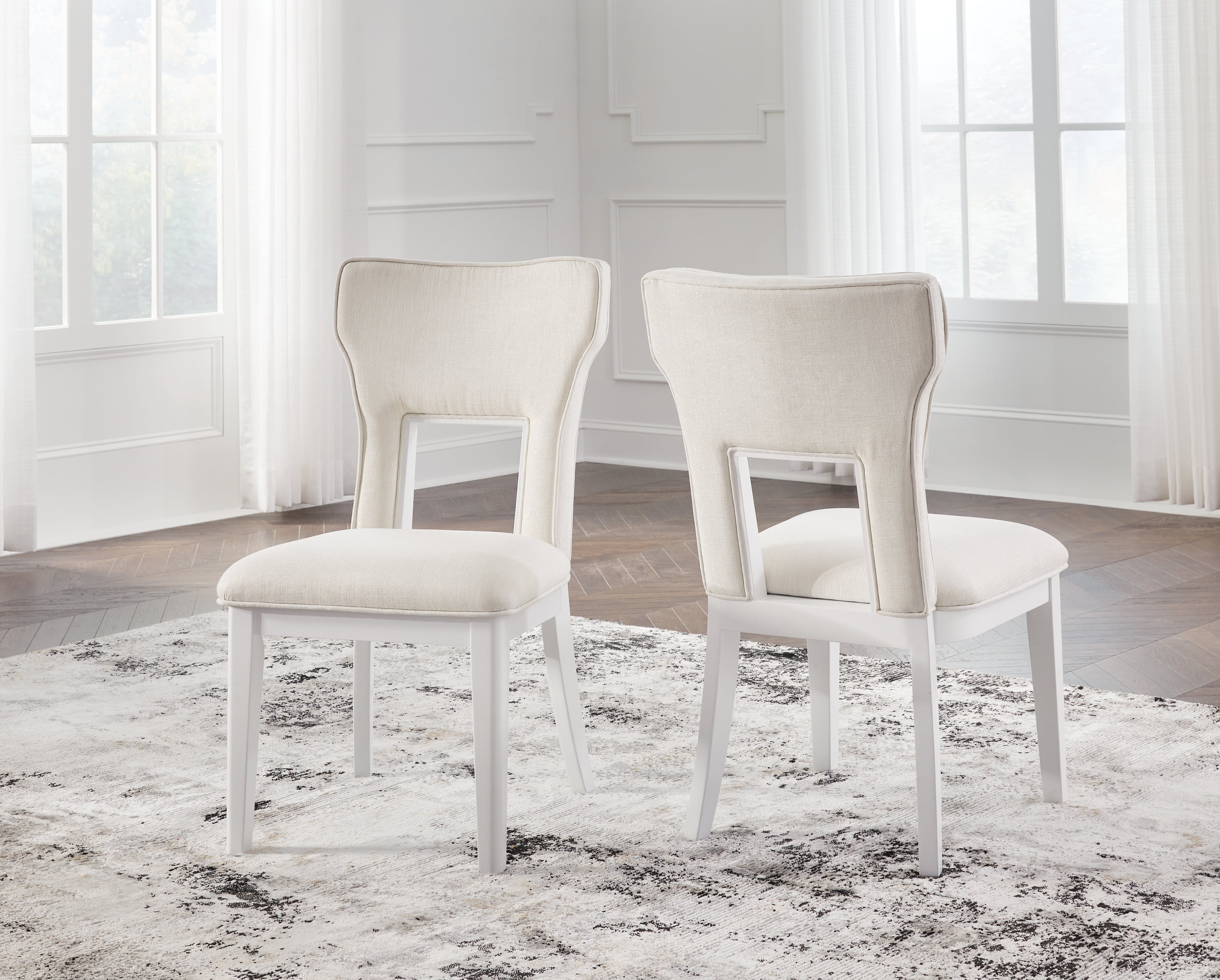 Tampa Furniture Outlet Lutz - Ashley Furniture - Chalanna Dining Room - Dining Chair (Set of 2) / White - D822-01X2