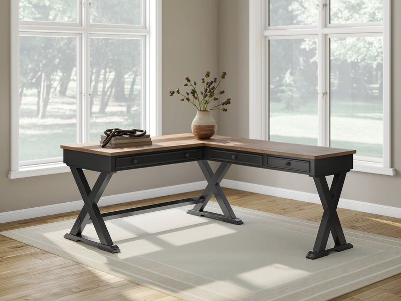 Tampa Furniture Outlet Lutz - Ashley Furniture - Wildenauer Office Desk - Home Office Desk - H664H2