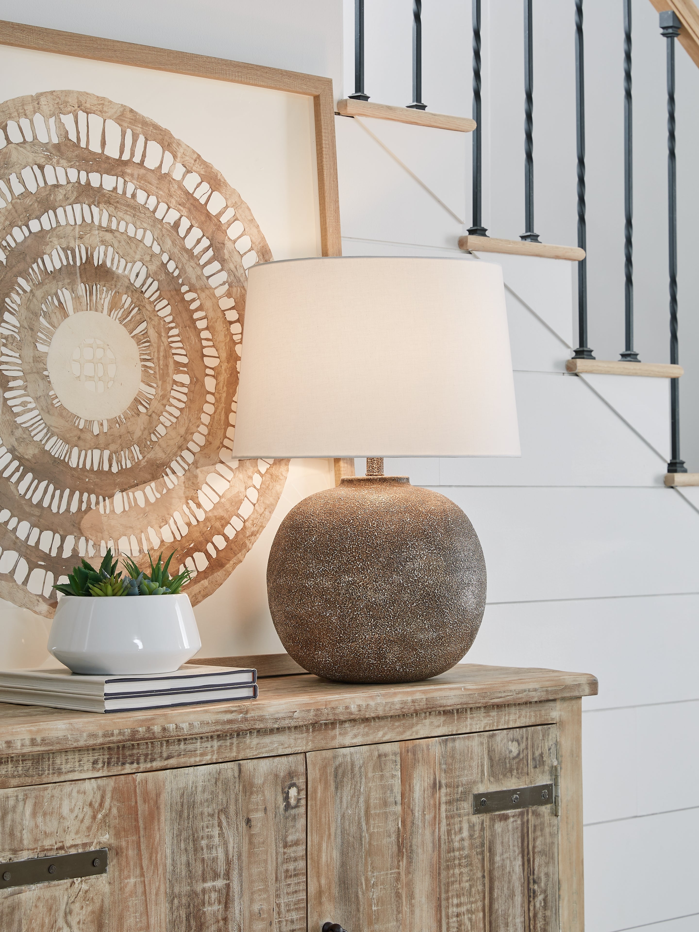 Tampa Furniture Outlet Lutz - Ashley Furniture - Neavesboro Lighting - 2-Piece Lamp Set / Antique Brown/White - L207484X2