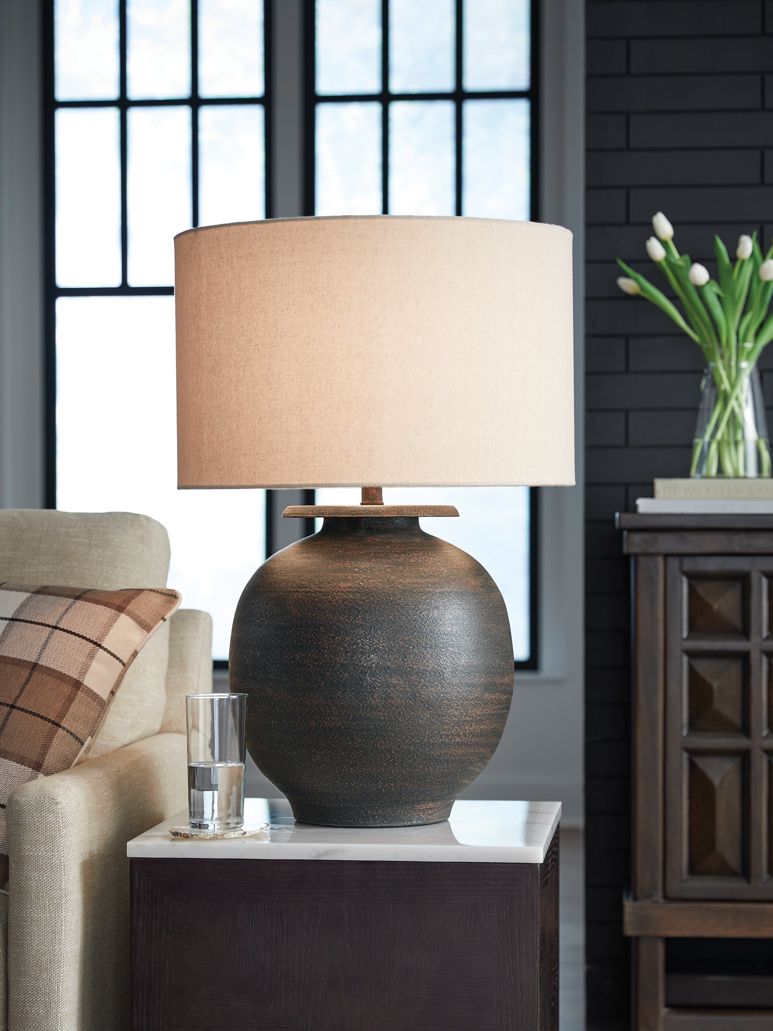 Tampa Furniture Outlet Lutz - Ashley Furniture - Carlenbury Lighting - Metal Table Lamp (1/CN) / Antique Brown - L207574