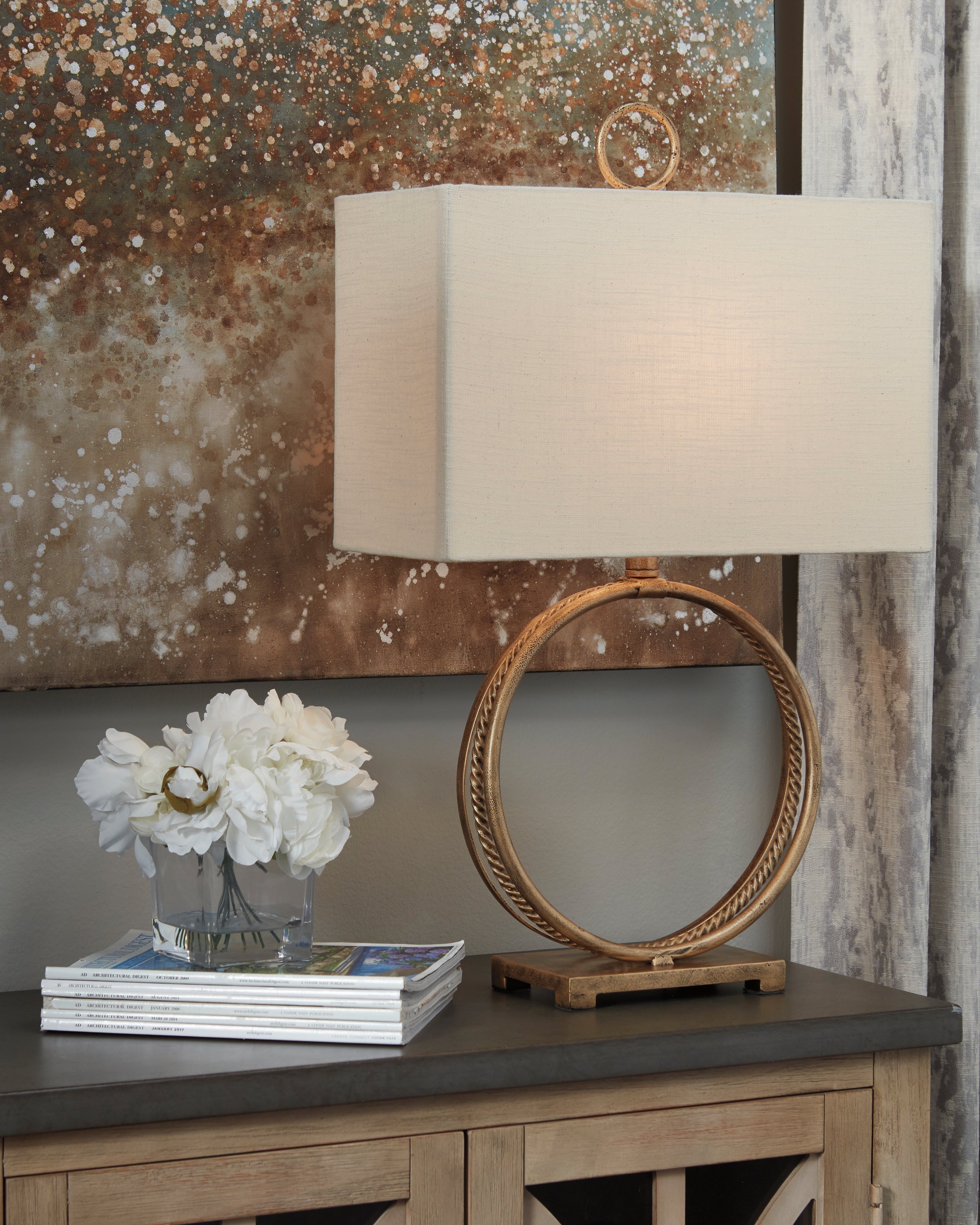 Tampa Furniture Outlet Lutz - Ashley Furniture - Mahala Lighting - Table Lamp (Set of 2) / Antique Gold Finish - L208124X2