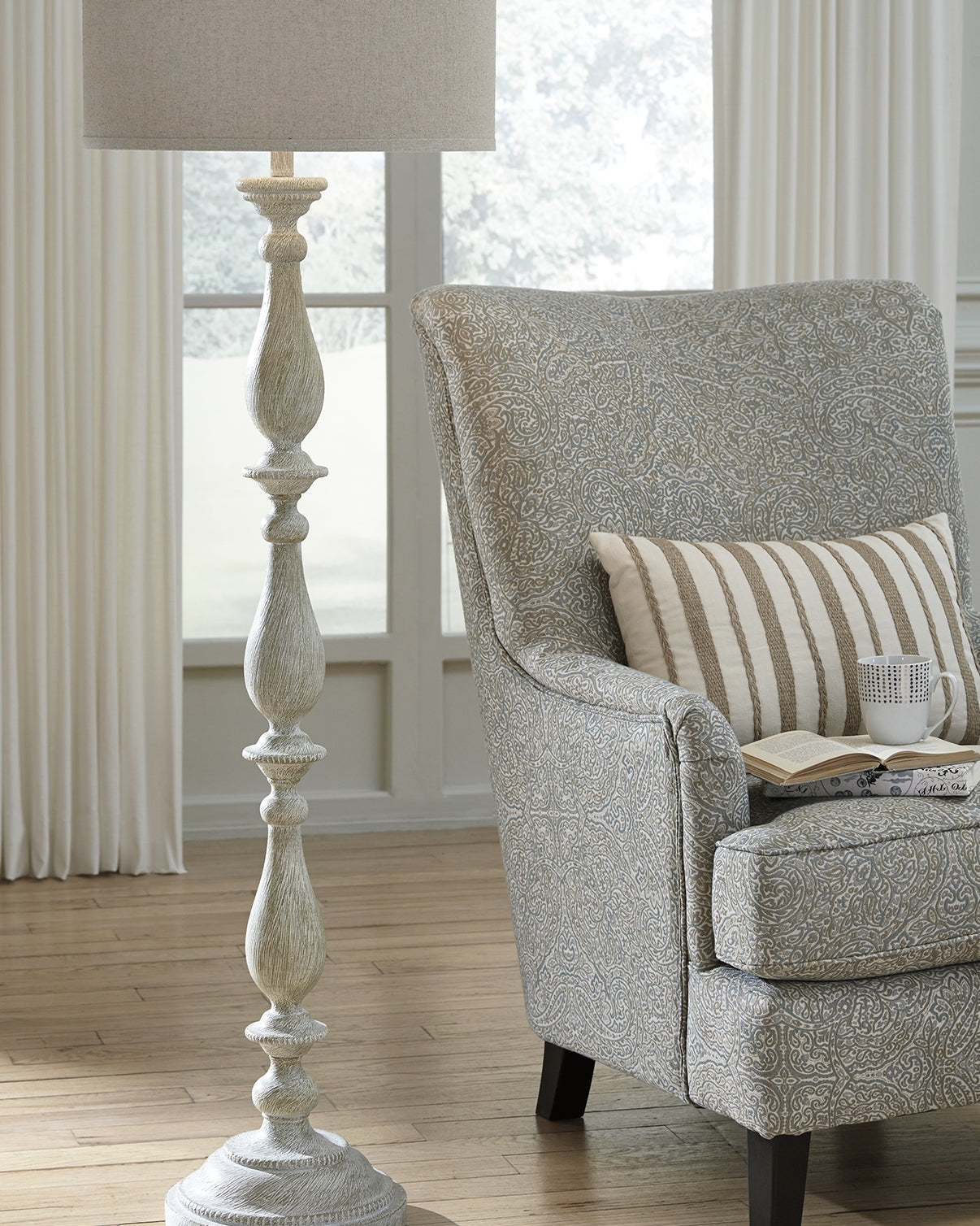 Tampa Furniture Outlet Lutz - Ashley Furniture - Bernadate Lighting - Poly Floor Lamp (1/CN) / Whitewash - L235341