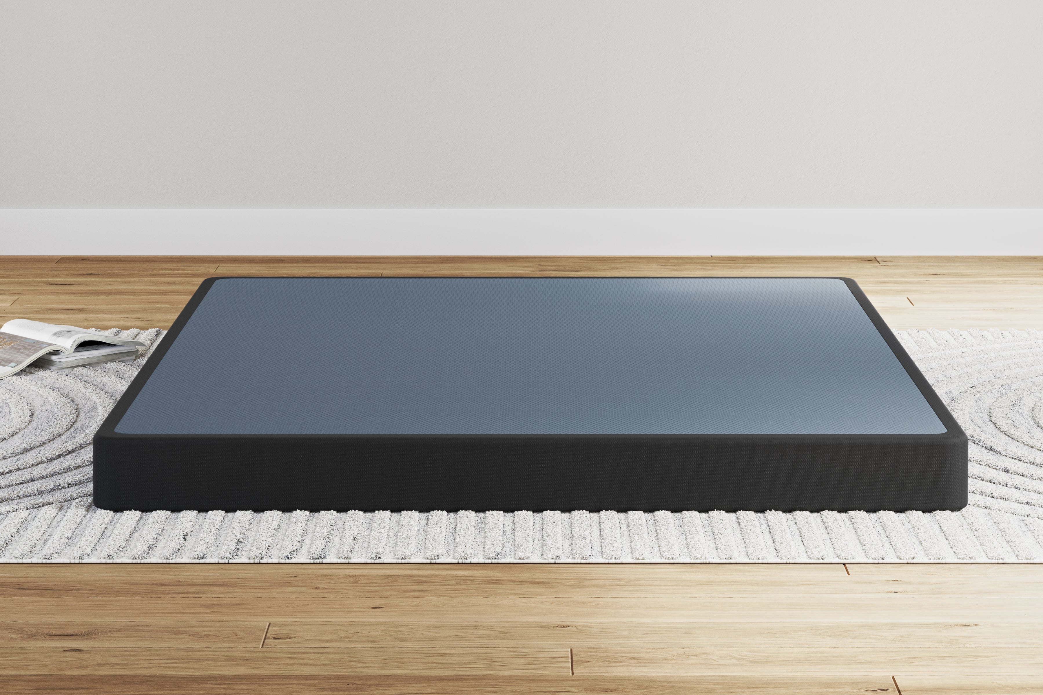 Tampa Furniture Outlet Lutz - Ashley Furniture - Low Profile Queen Foundation - Queen Foundation / Black - M78X32