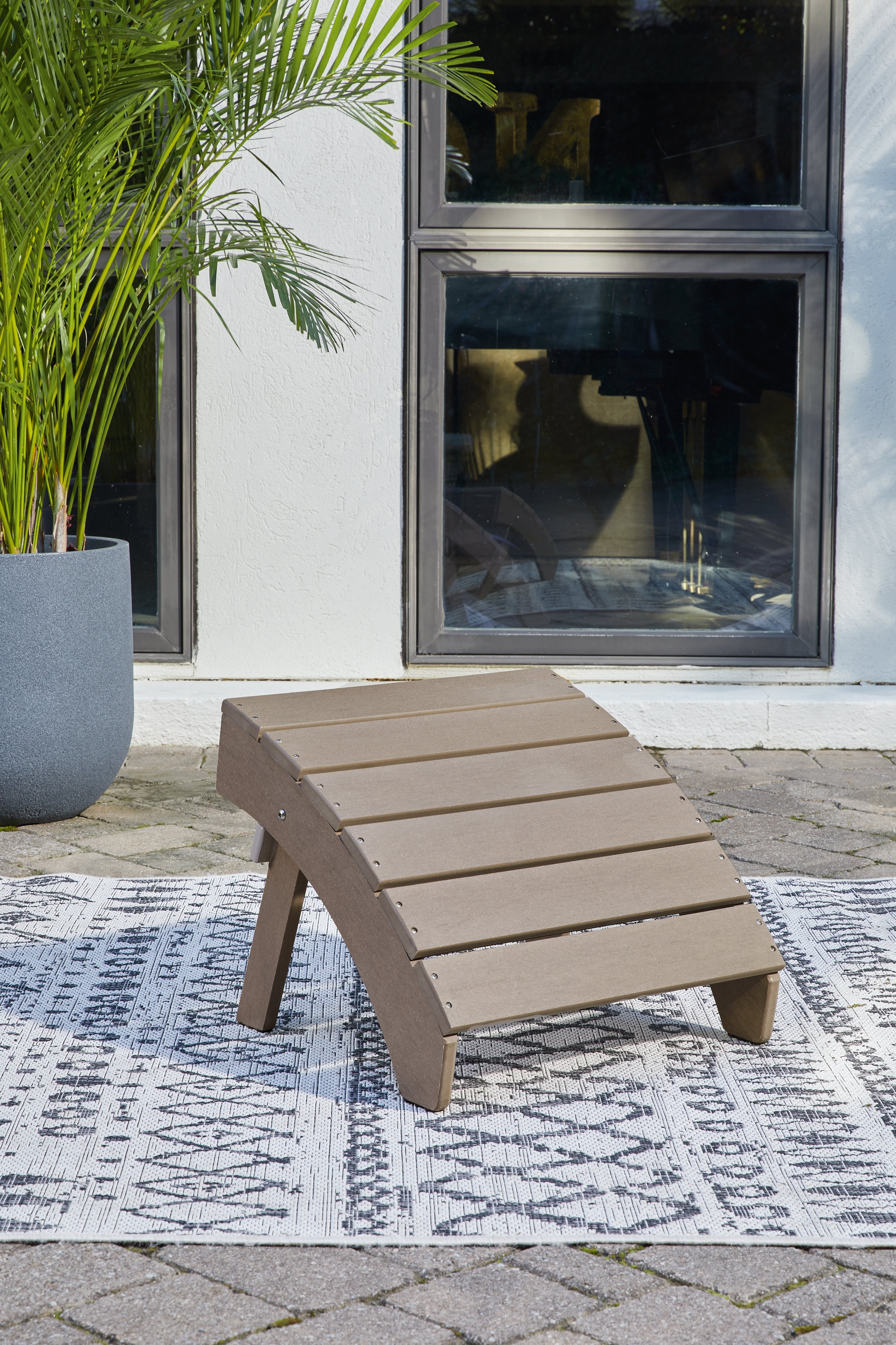 Tampa Furniture Outlet Lutz - Ashley Furniture - Sundown Treasure Outdoor - Ottoman / Driftwood - P014-813
