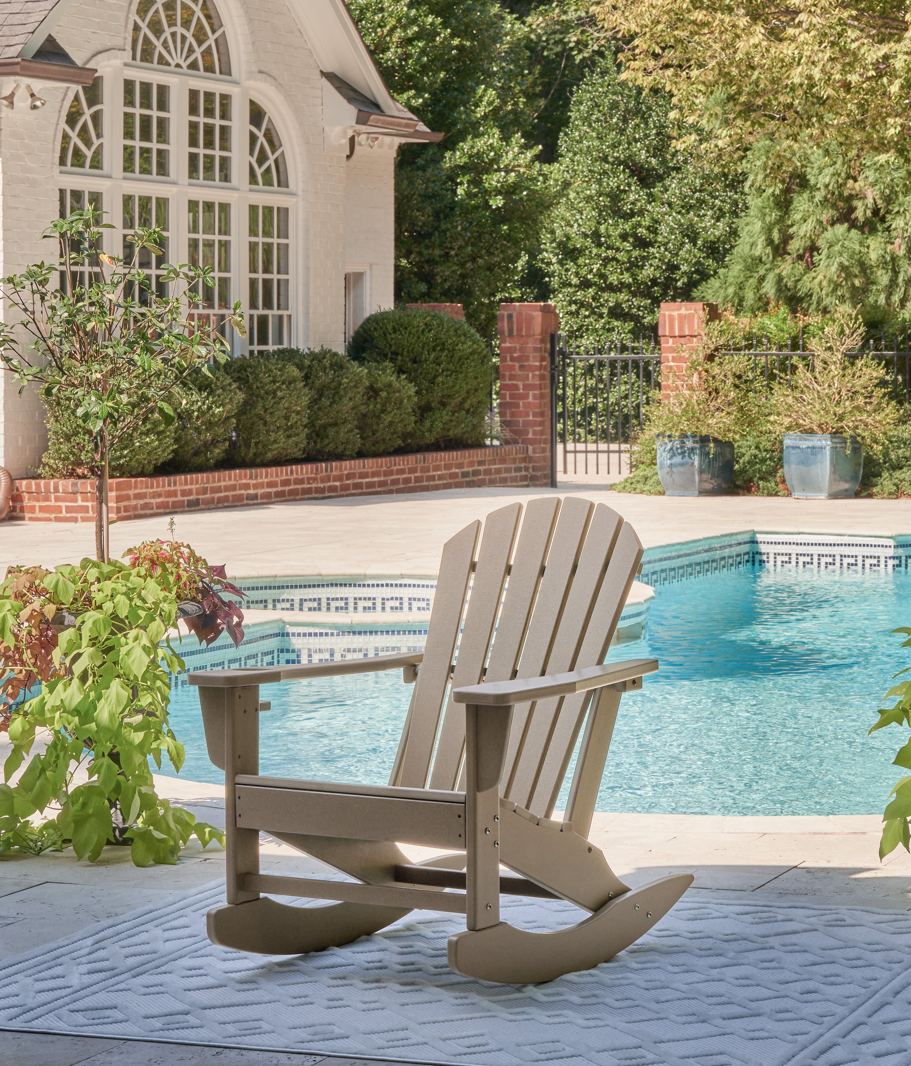 Tampa Furniture Outlet Lutz - Ashley Furniture - Sundown Treasure Outdoor - Rocking Chair / Driftwood - P014-827