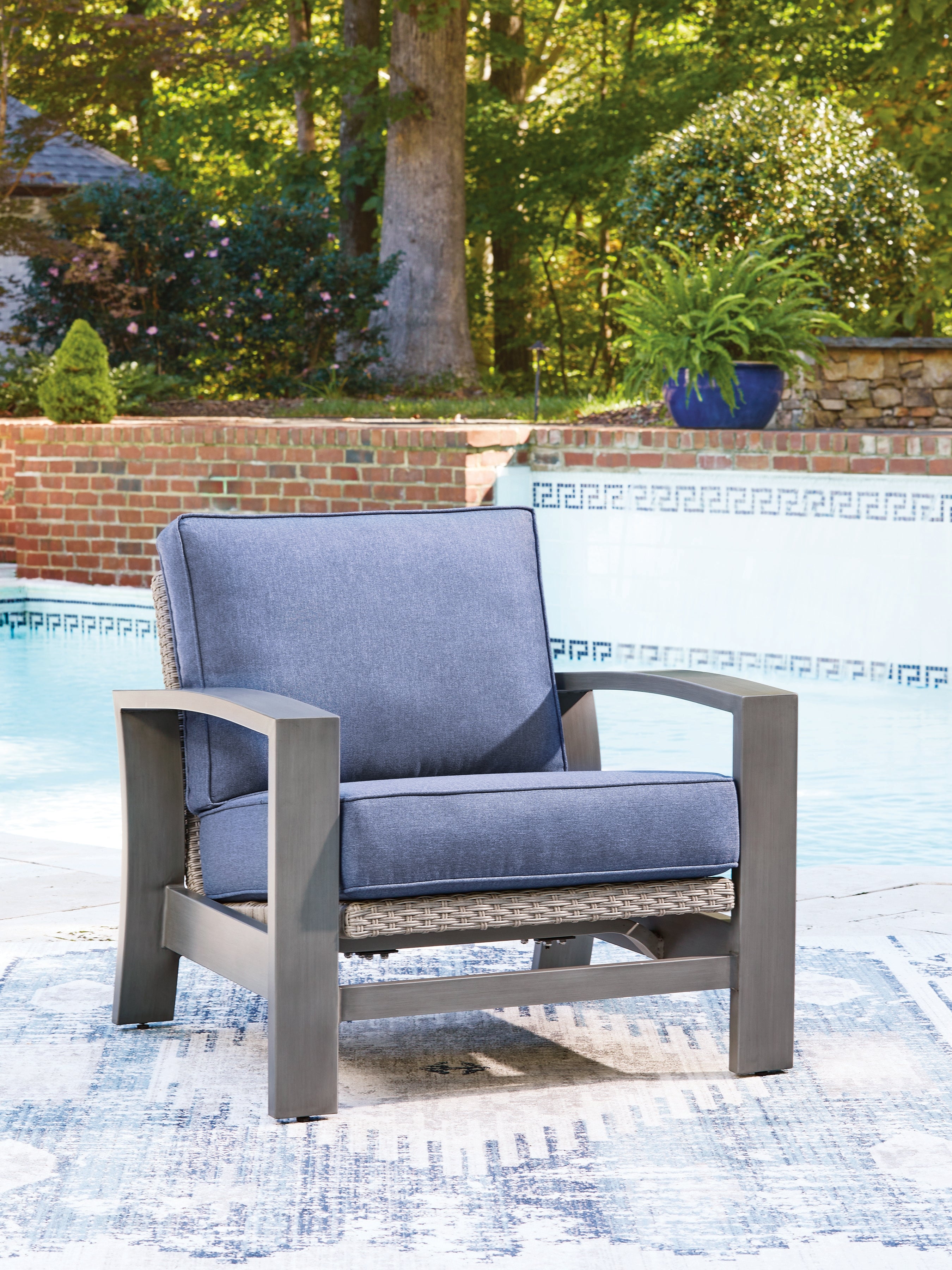 Tampa Furniture Outlet Lutz - Ashley Furniture - Half Moon Beach Outdoor - Spring Lounge Chair / Blue/Gray - PCP418-820