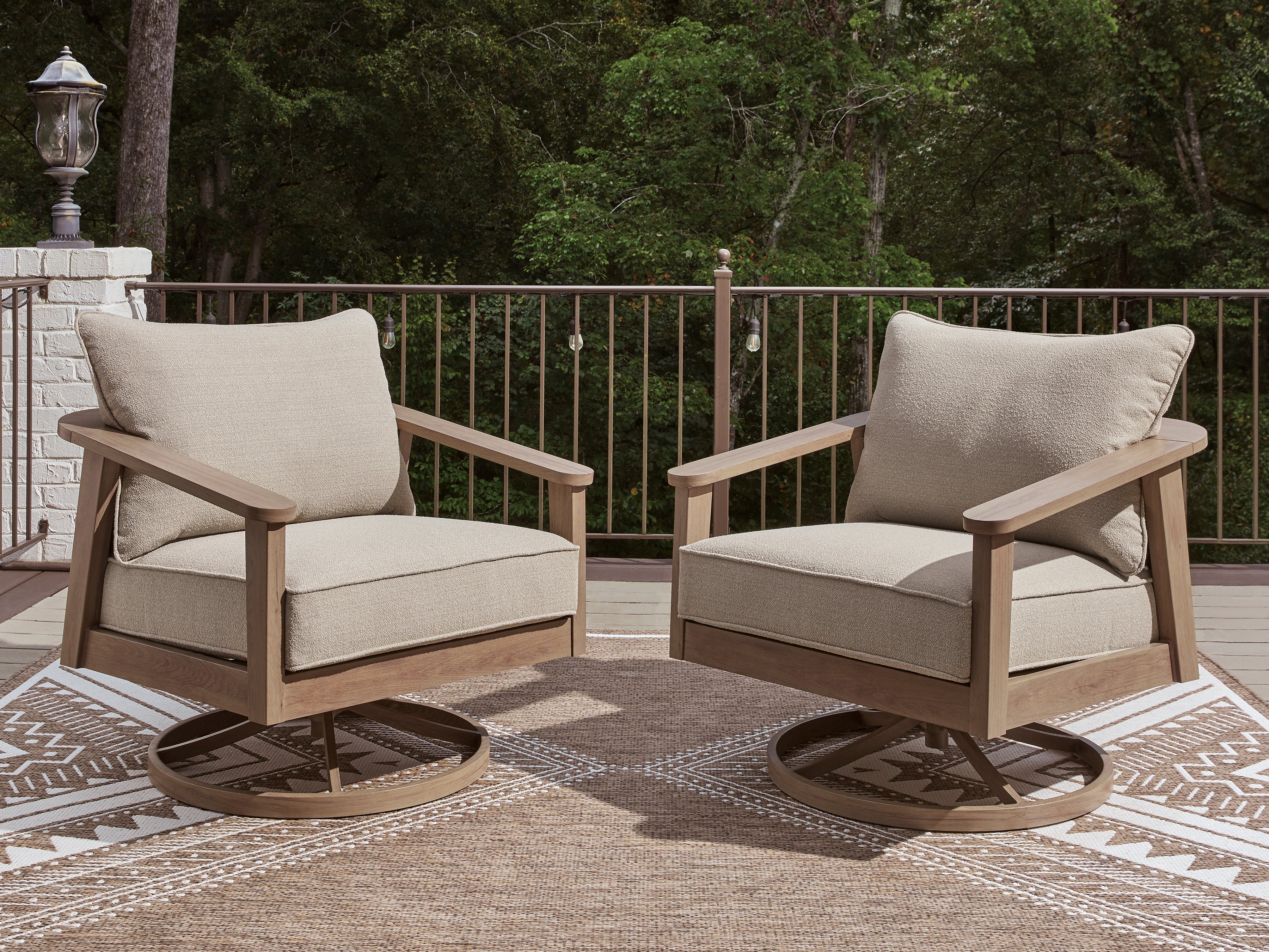 Tampa Furniture Outlet Lutz - Ashley Furniture - Harmony Headlands Outdoor - Swivel Lounge w/ Cushion / Natural/Gray - PCP428-821