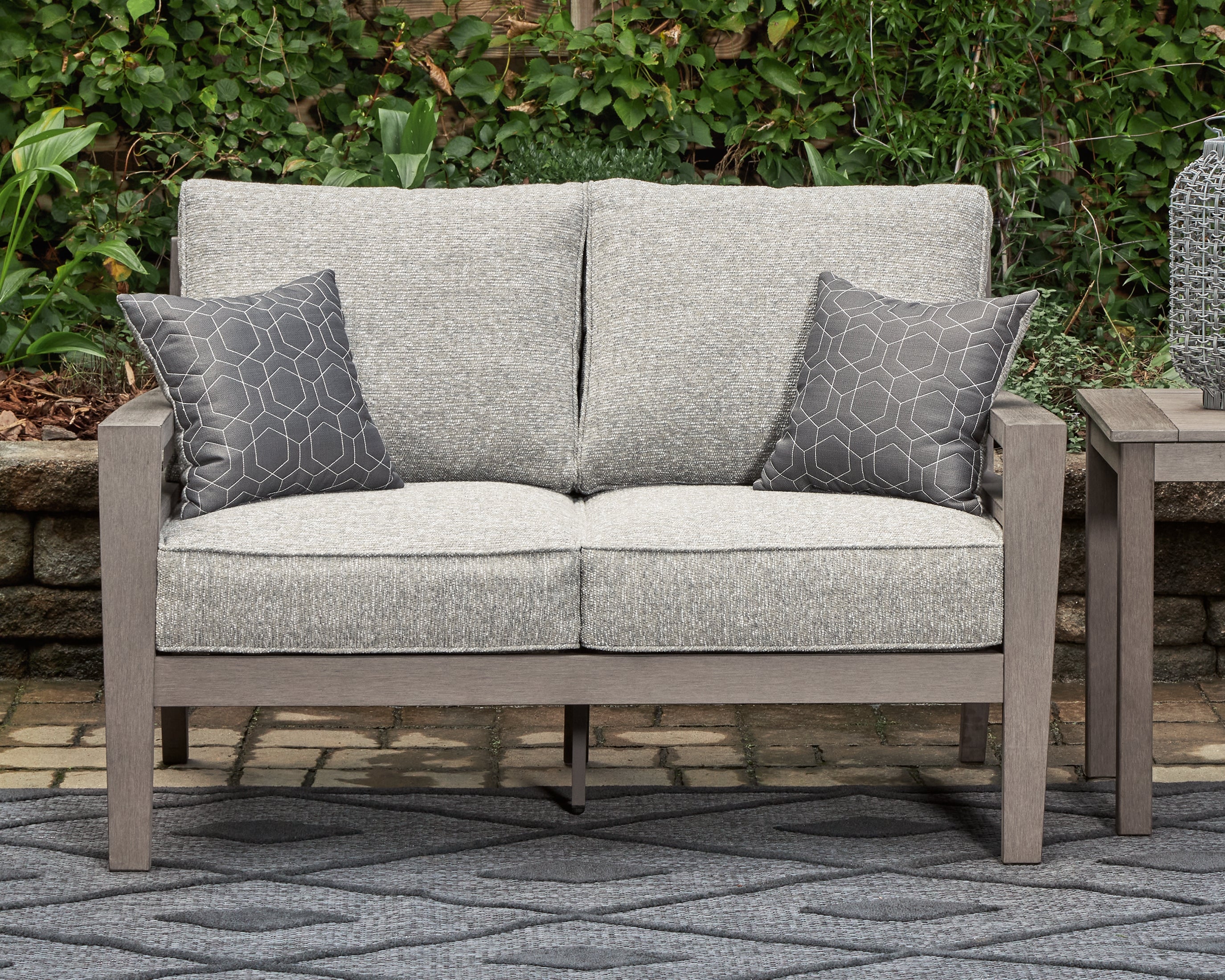 Tampa Furniture Outlet Lutz - Ashley Furniture - Hillside Barn Outdoor - Loveseat w/Cushion / Gray/Brown - P564-835