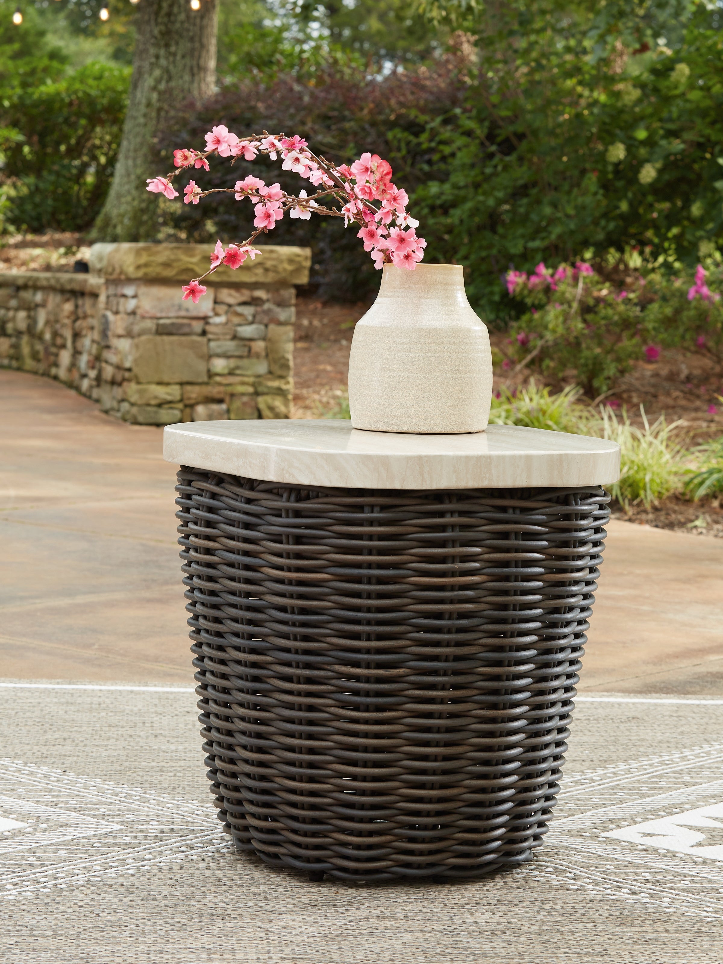 Tampa Furniture Outlet Lutz - Ashley Furniture - Kimora Outdoor - Square End Table / Beige/Dark Brown - P711-702