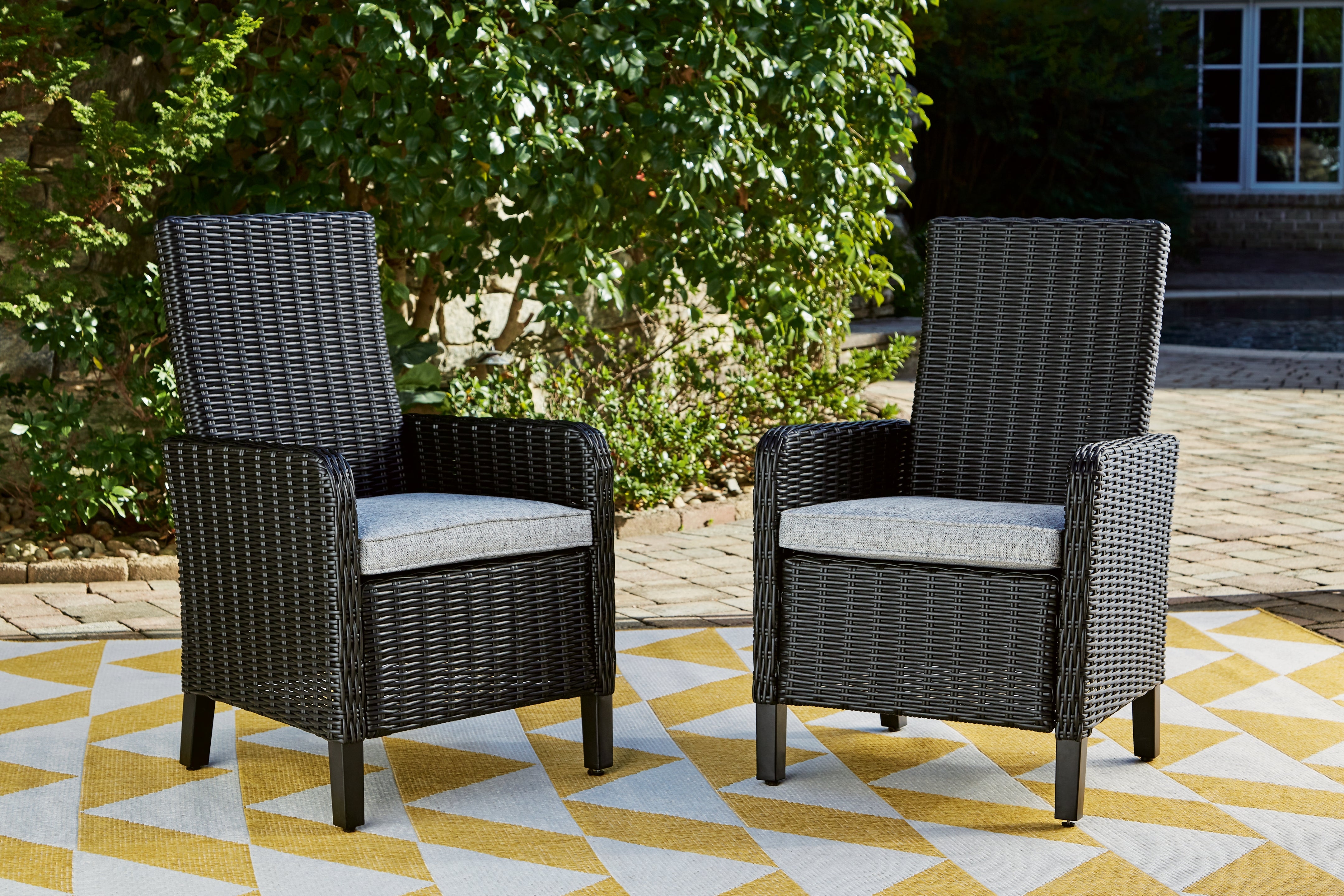 Tampa Furniture Outlet Lutz - Ashley Furniture - Beachcroft Outdoor - Arm Chair With Cushion (Set of 2) / Black/Light Gray - P792-601A