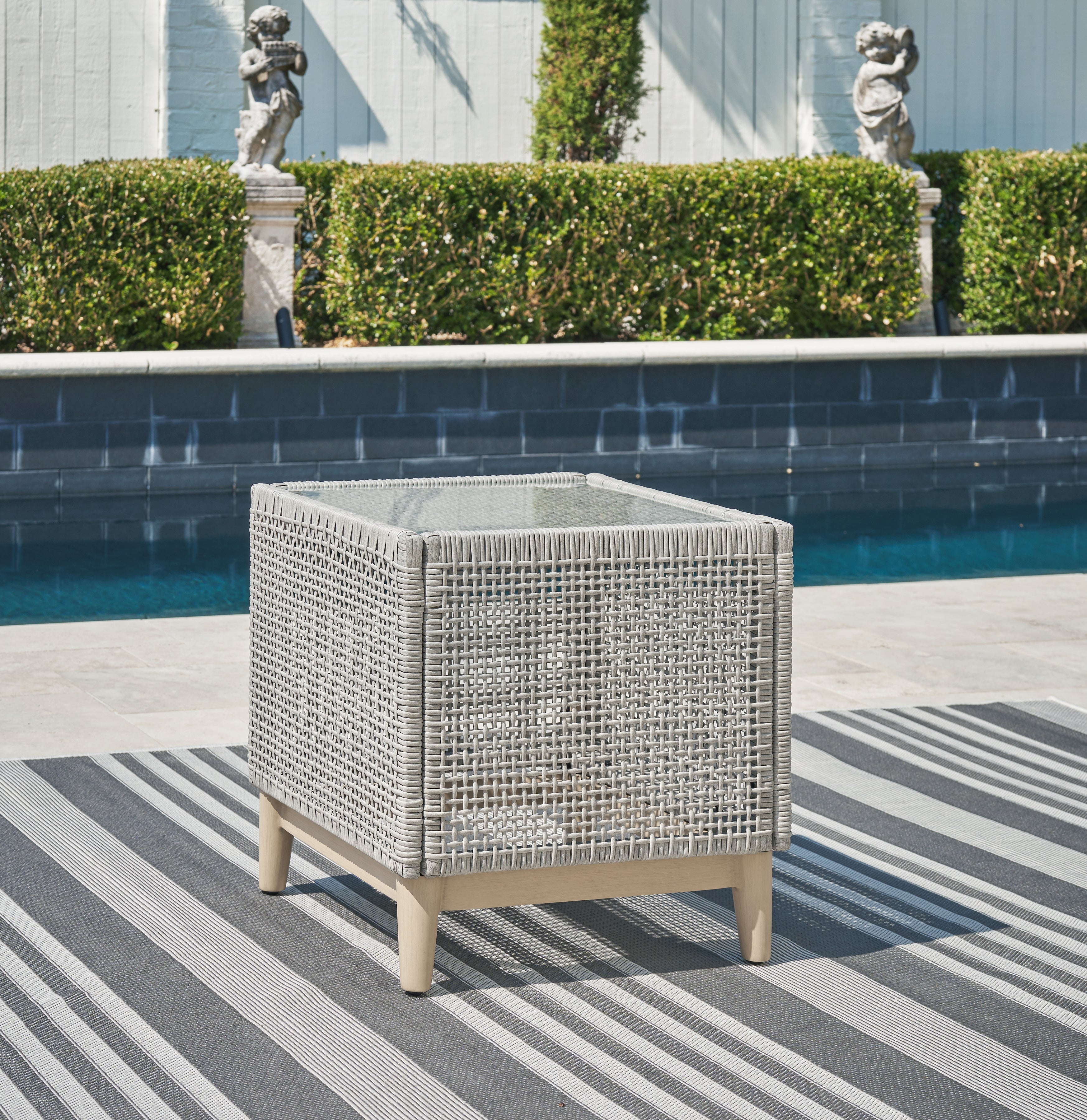 Tampa Furniture Outlet Lutz - Ashley Furniture - Seton Creek Outdoor - Square End Table / Gray - P798-702