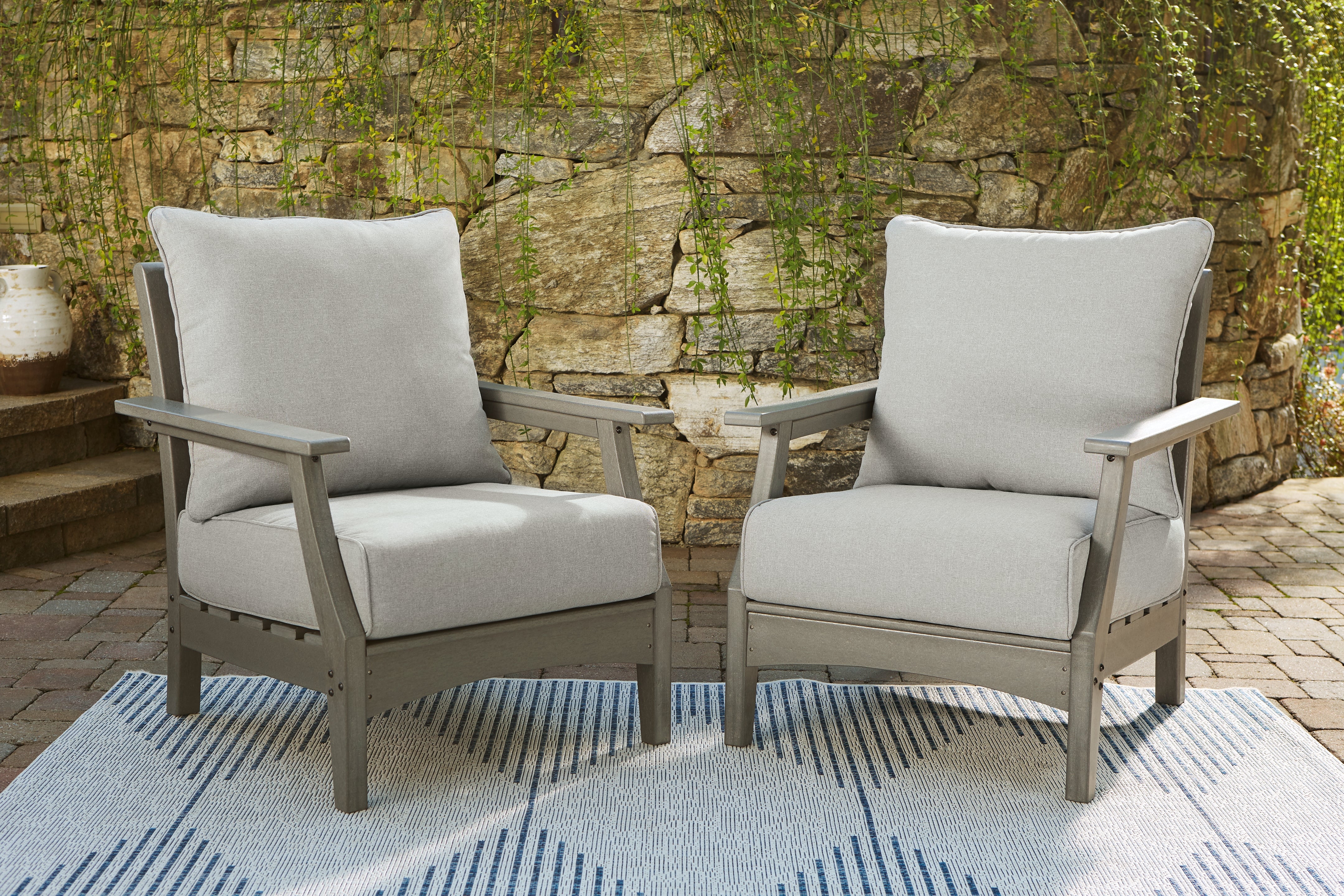 Tampa Furniture Outlet Lutz - Ashley Furniture - Visola Outdoor - Lounge Chair w/Cushion (Set of 2) / Gray - P802-820