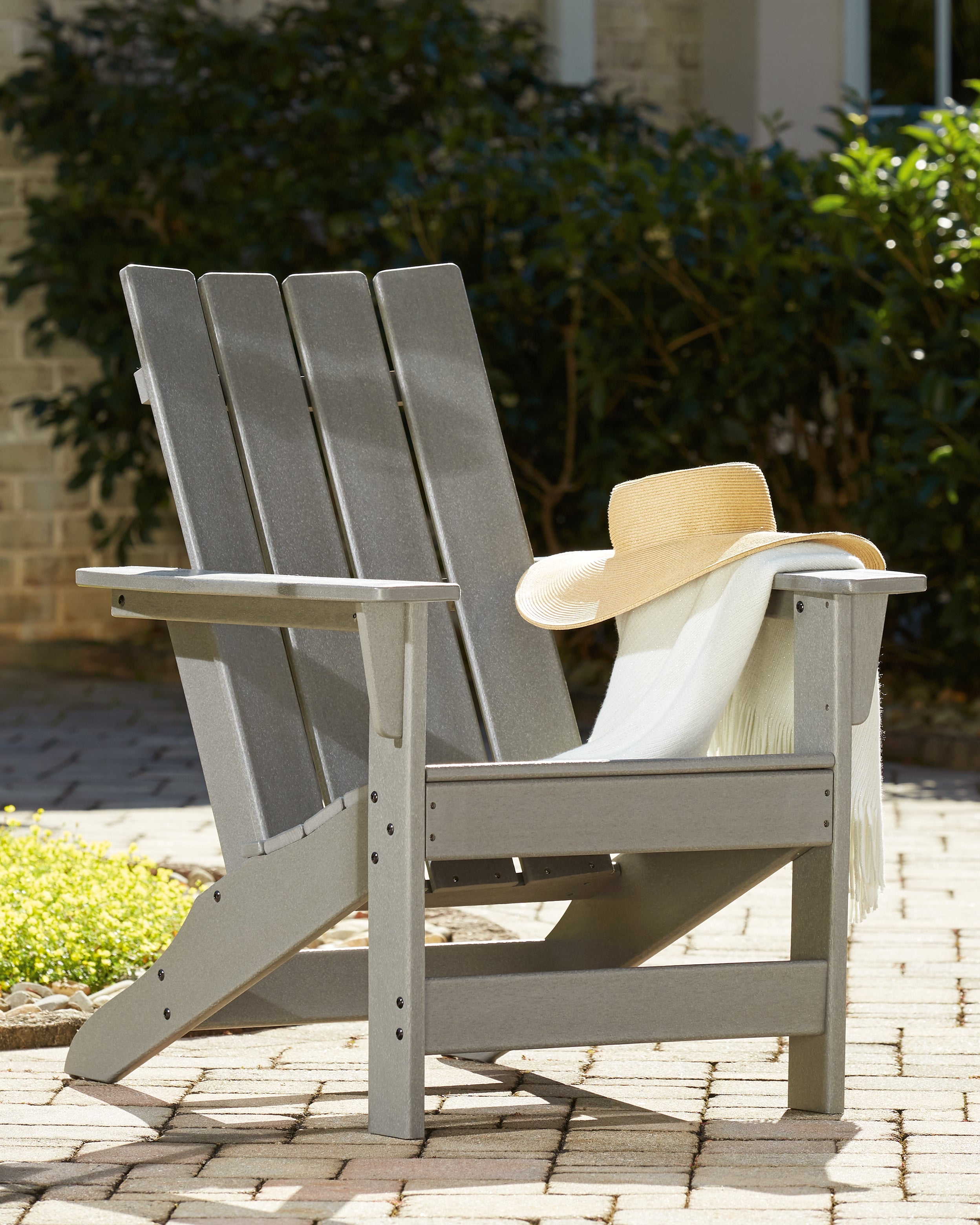 Tampa Furniture Outlet Lutz - Ashley Furniture - Visola Outdoor - Adirondack Chair / Gray - P802-898