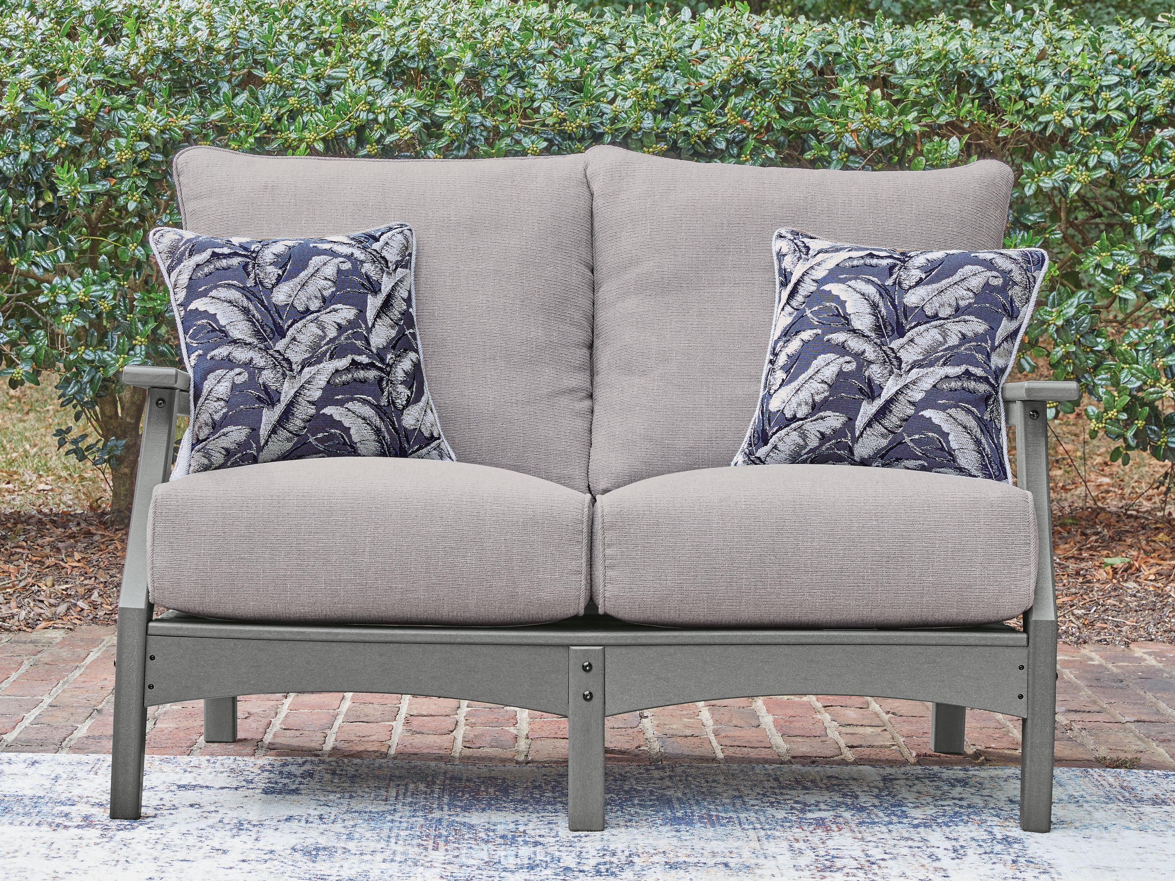 Tampa Furniture Outlet Lutz - Ashley Furniture - Cove Beach Outdoor - Loveseat w/Cushion / Gray - PCP803-835