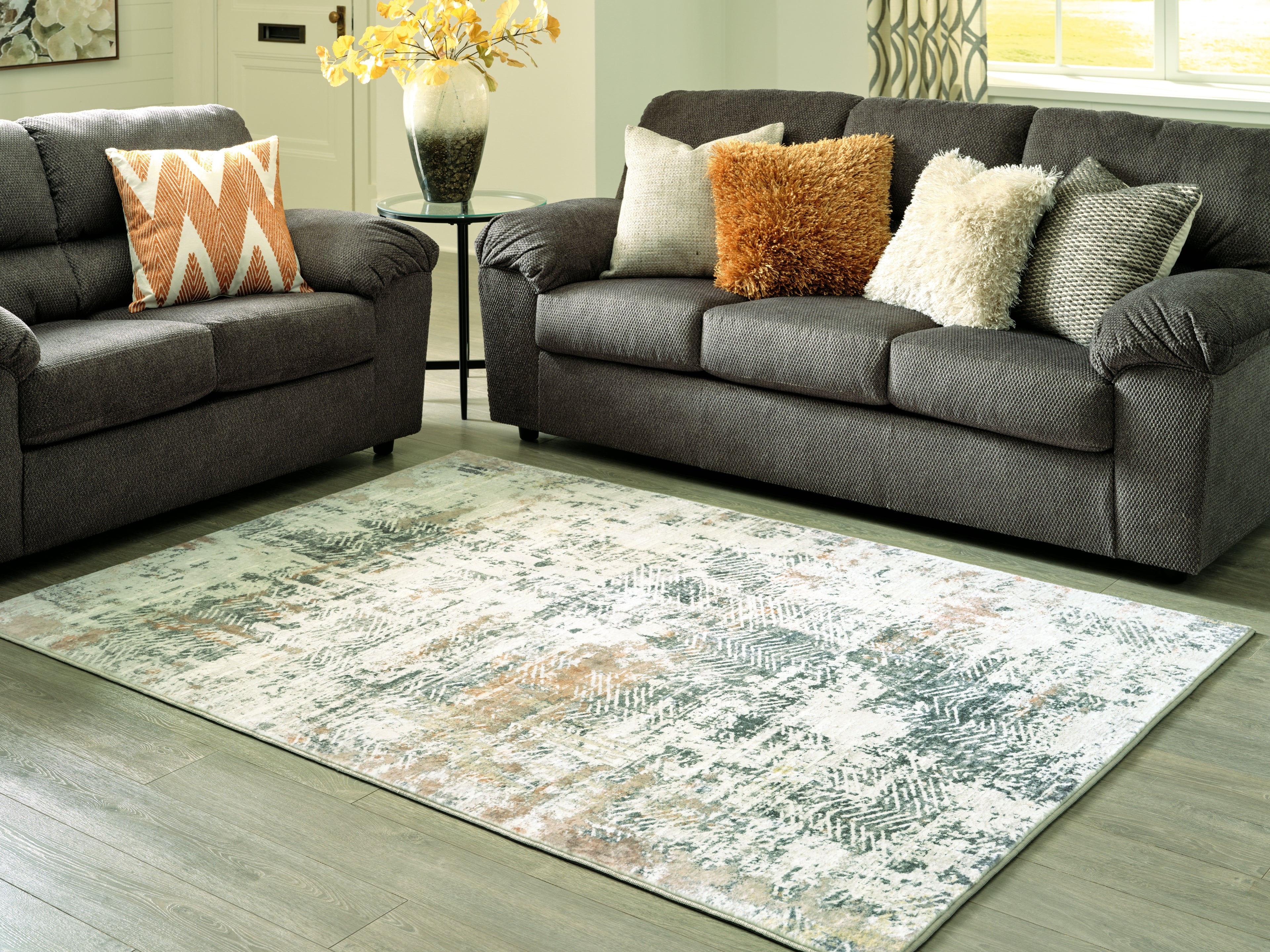 Tampa Furniture Outlet Lutz - Ashley Furniture - Redlings Rug - 7'5" x 9'6" Rug / Multi - R405451