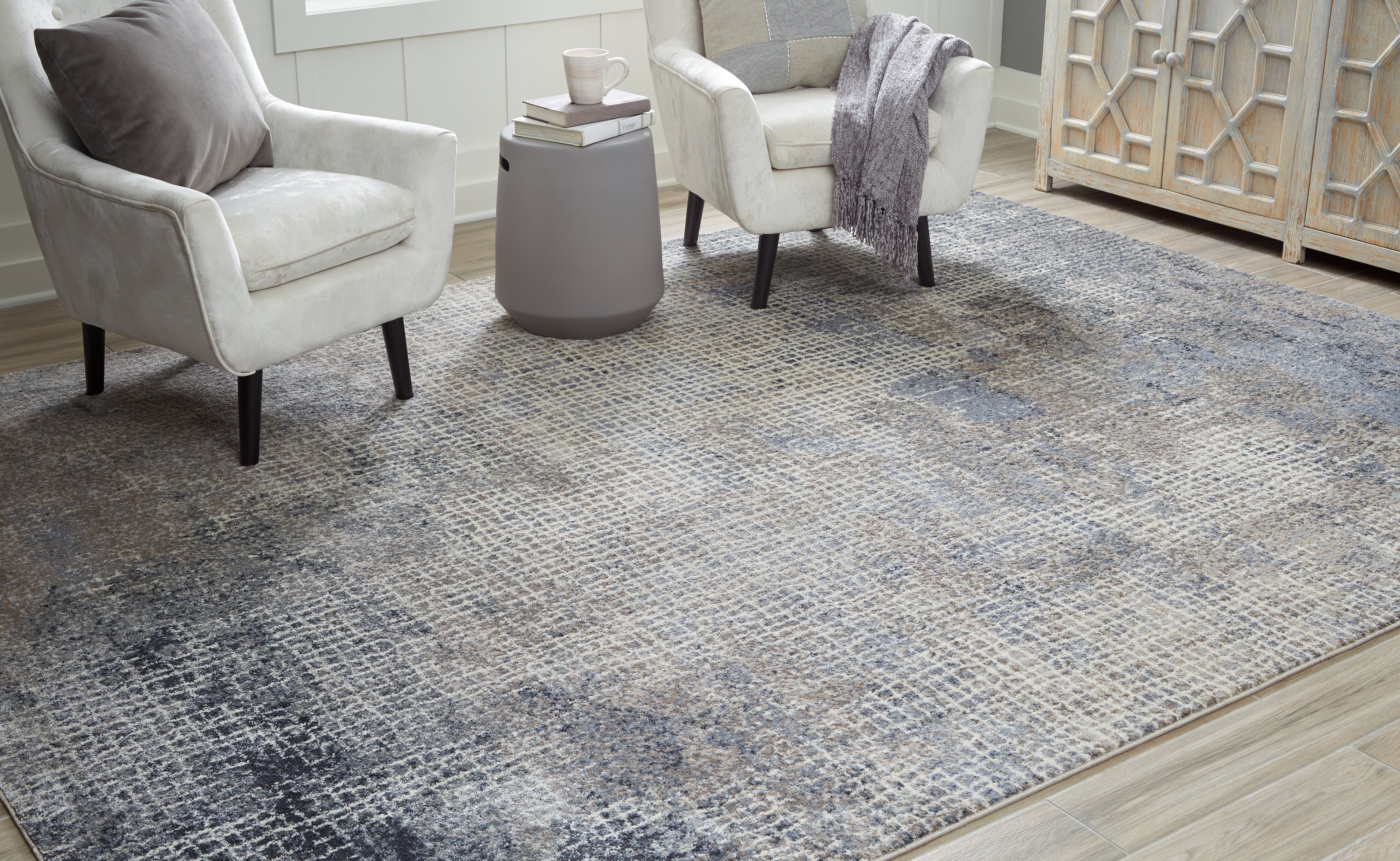 Tampa Furniture Outlet Lutz - Ashley Furniture - Brookhall Rug - 7'10" x 10'6" Rug / Multi - R406101