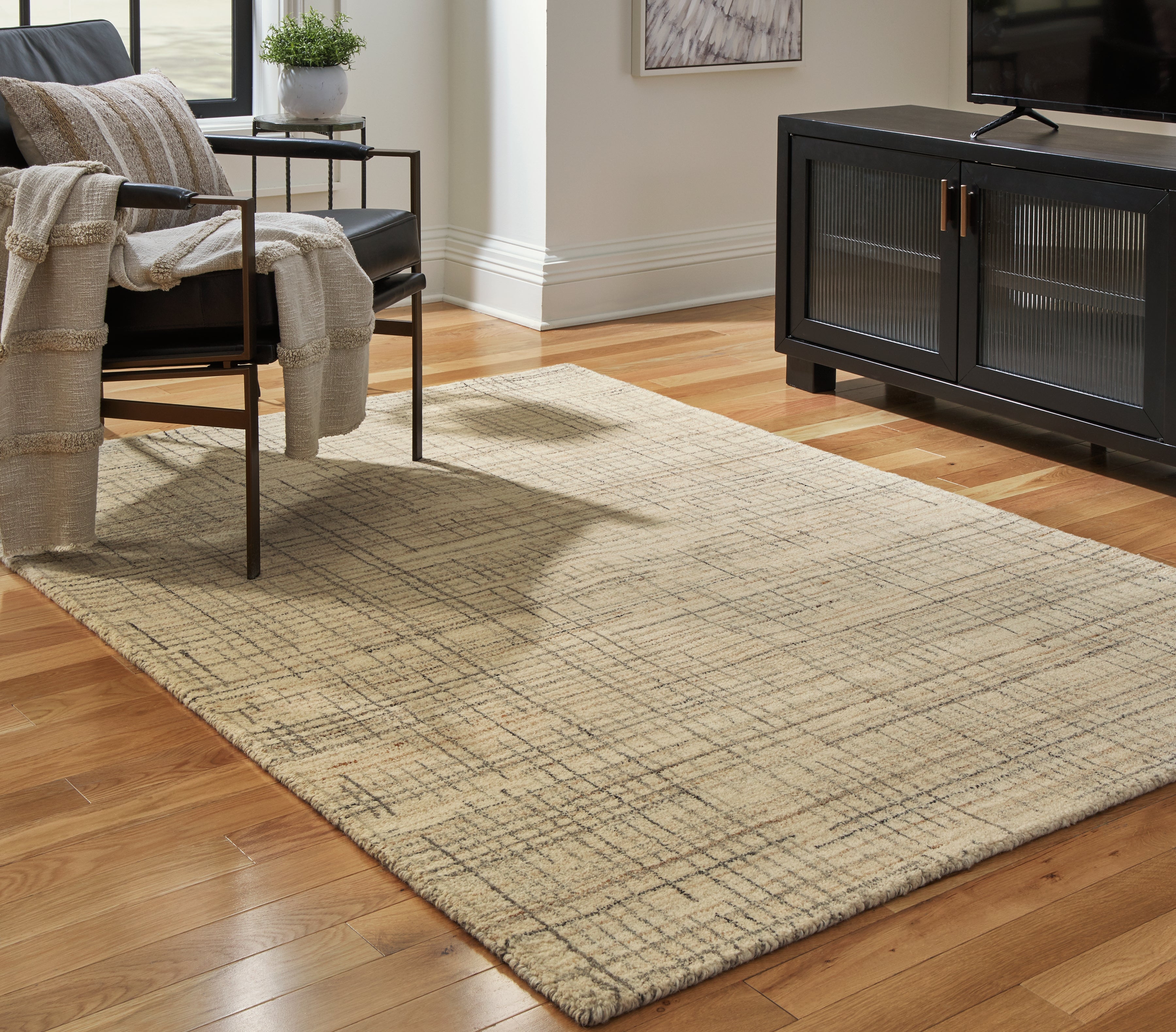 Tampa Furniture Outlet Lutz - Ashley Furniture - Janston Rug - 5' x 7' Rug / Ivory/Gray/Tan - R406862